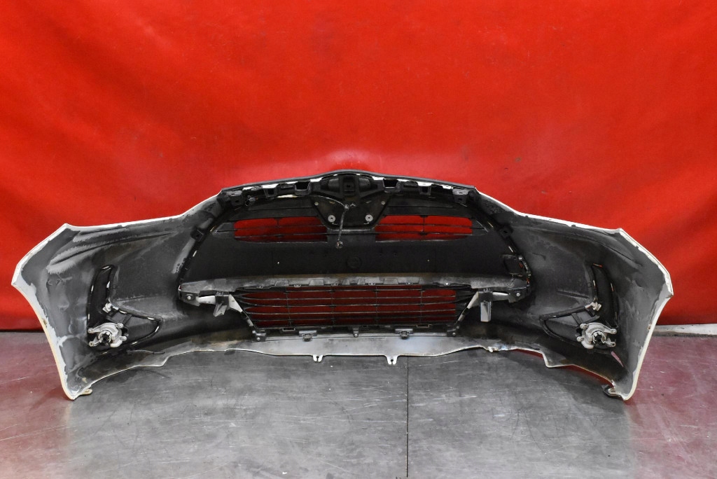 bumper front front grille 2PU TOYOTA YARIS 4 IV 20-24