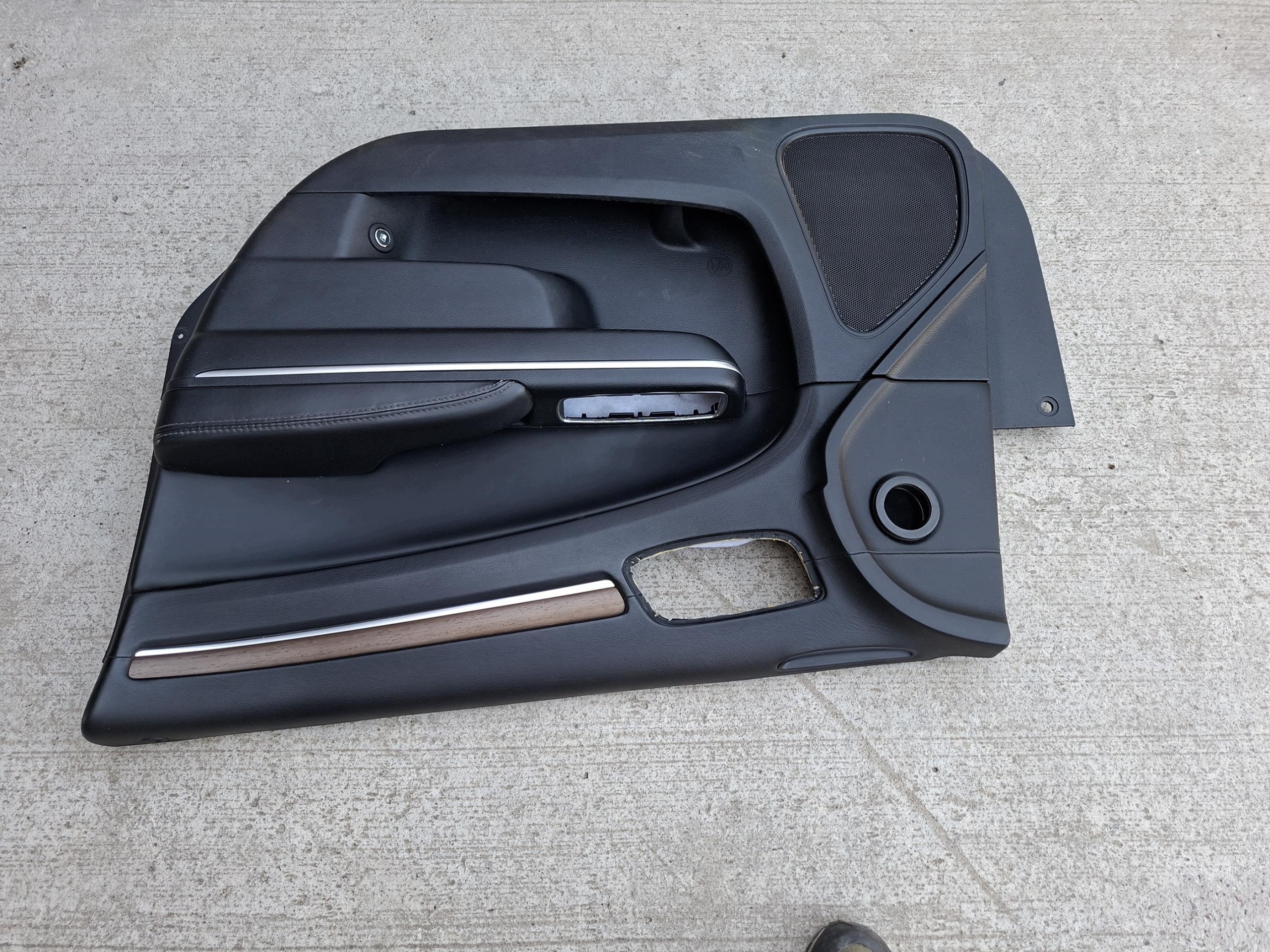 side door front front right upholstery CHRYSLER 300C II LANCIA THEMA