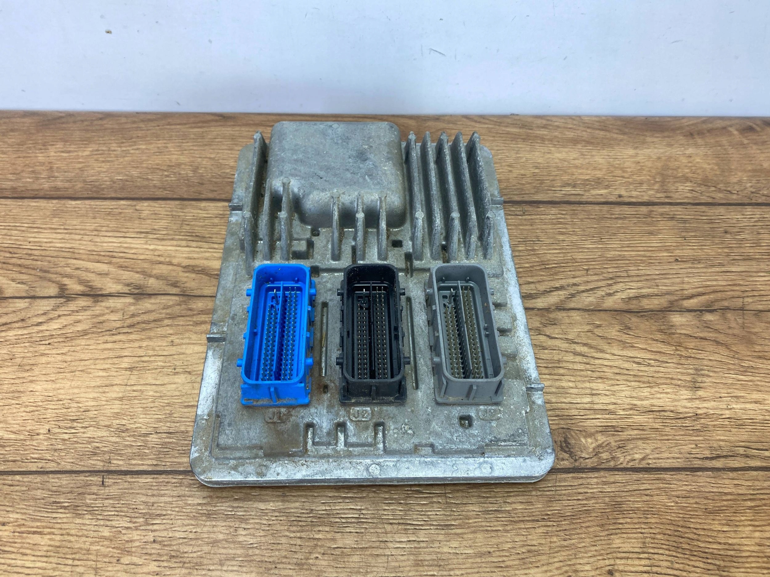 control unit of the engine 2.0 Chevrolet Camaro 2016+