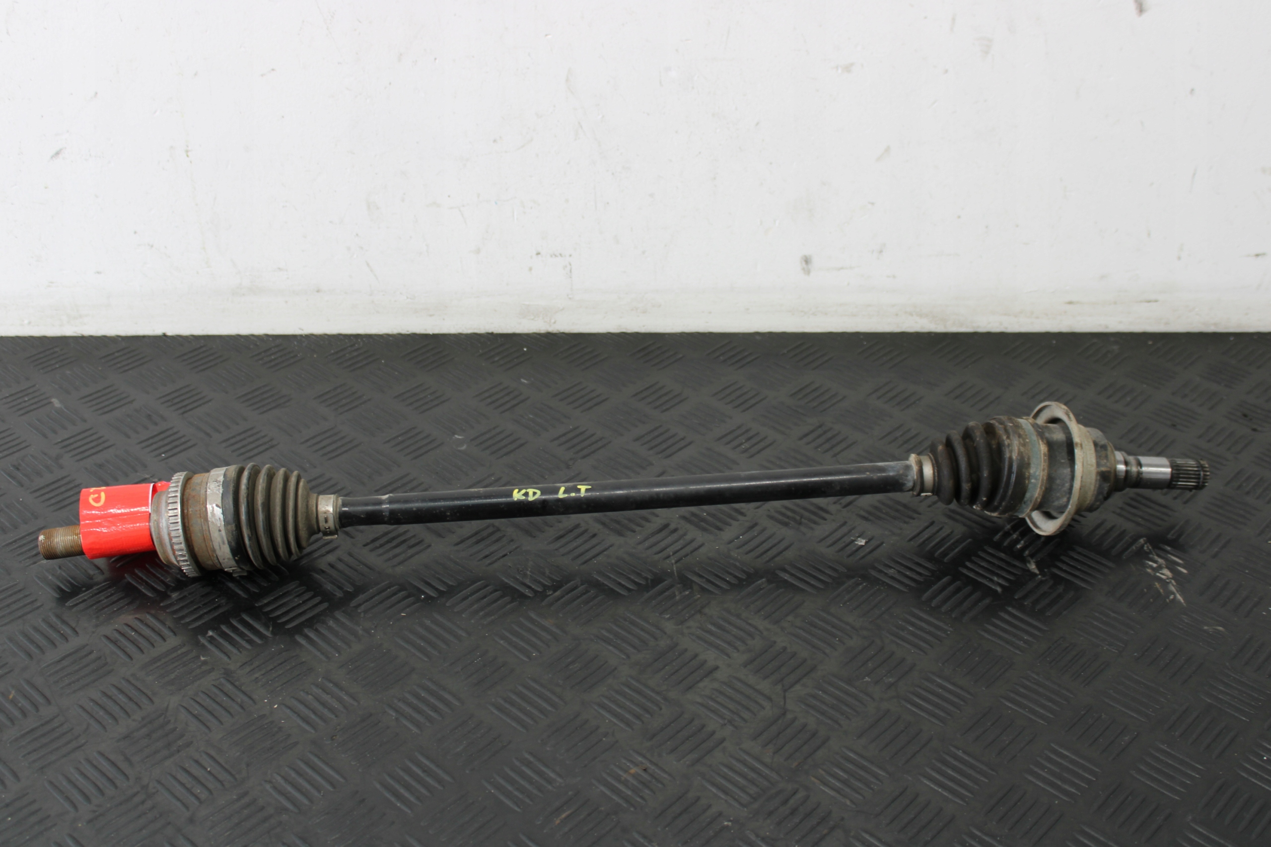 semi-axis semi-axis left rear part MAZDA CX5 KD LIFT