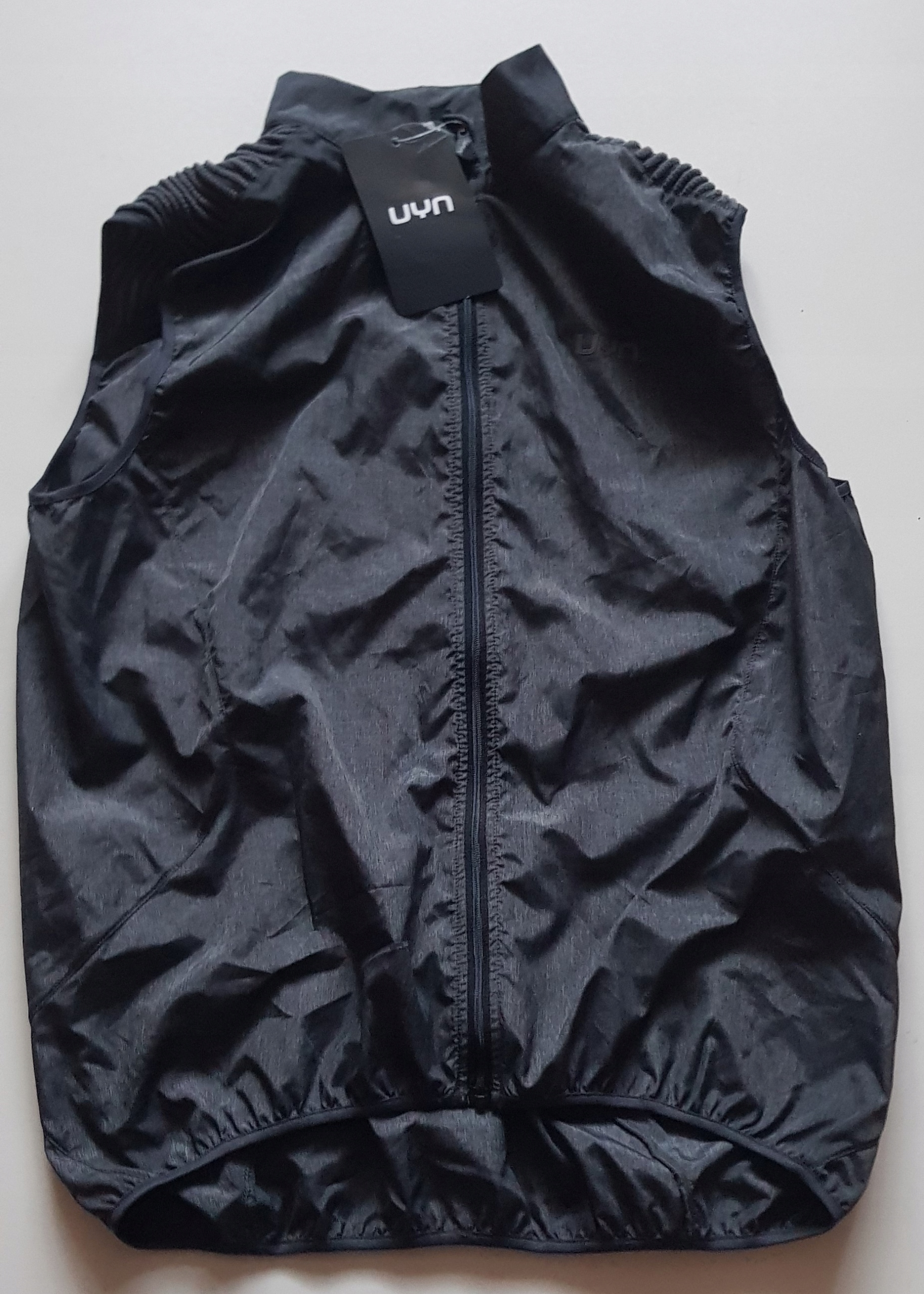 Bezrukávová vesta Uyn Activyon Ow Wind vel. L prodyšná jako X-bionic