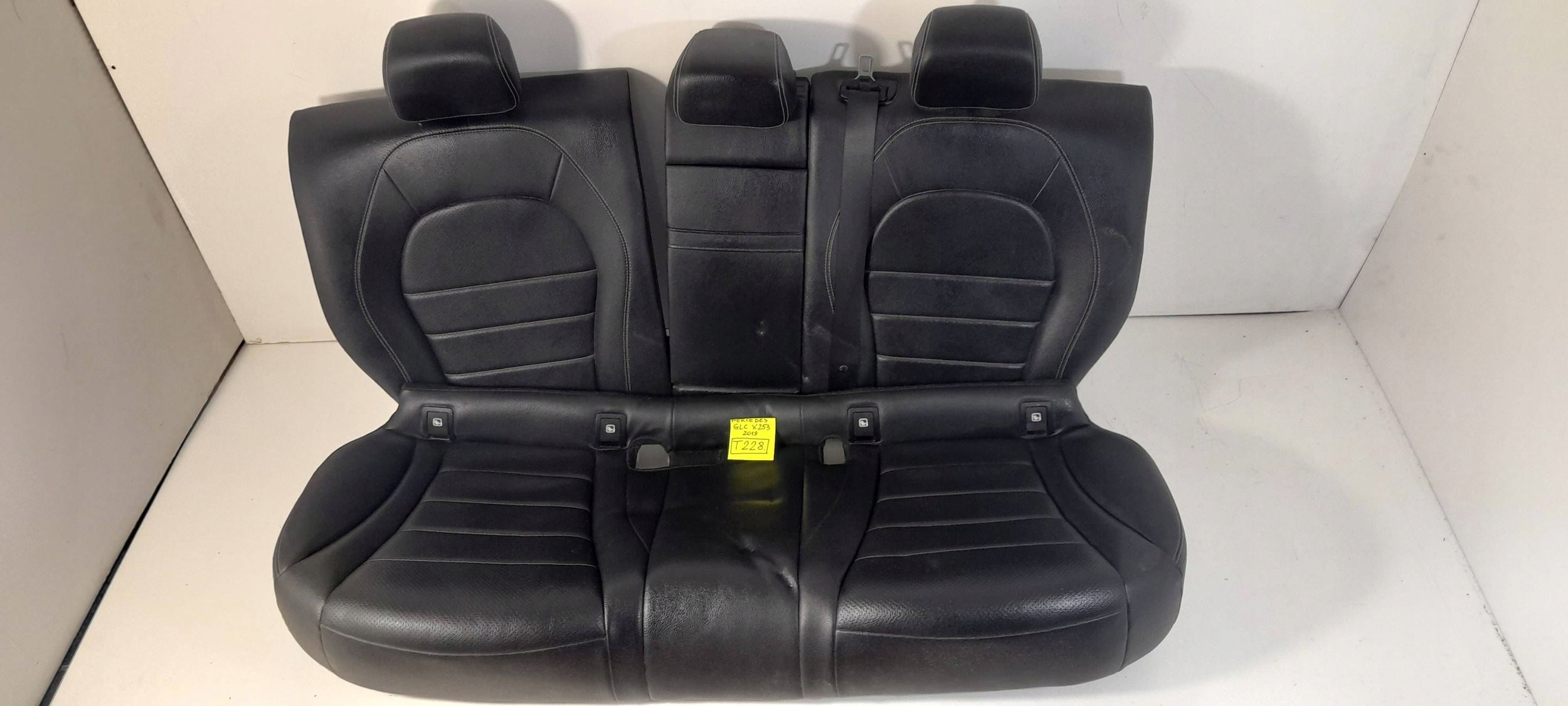 Mercedes-Benz GLC X253 C253 Sitz hinten (T228)
