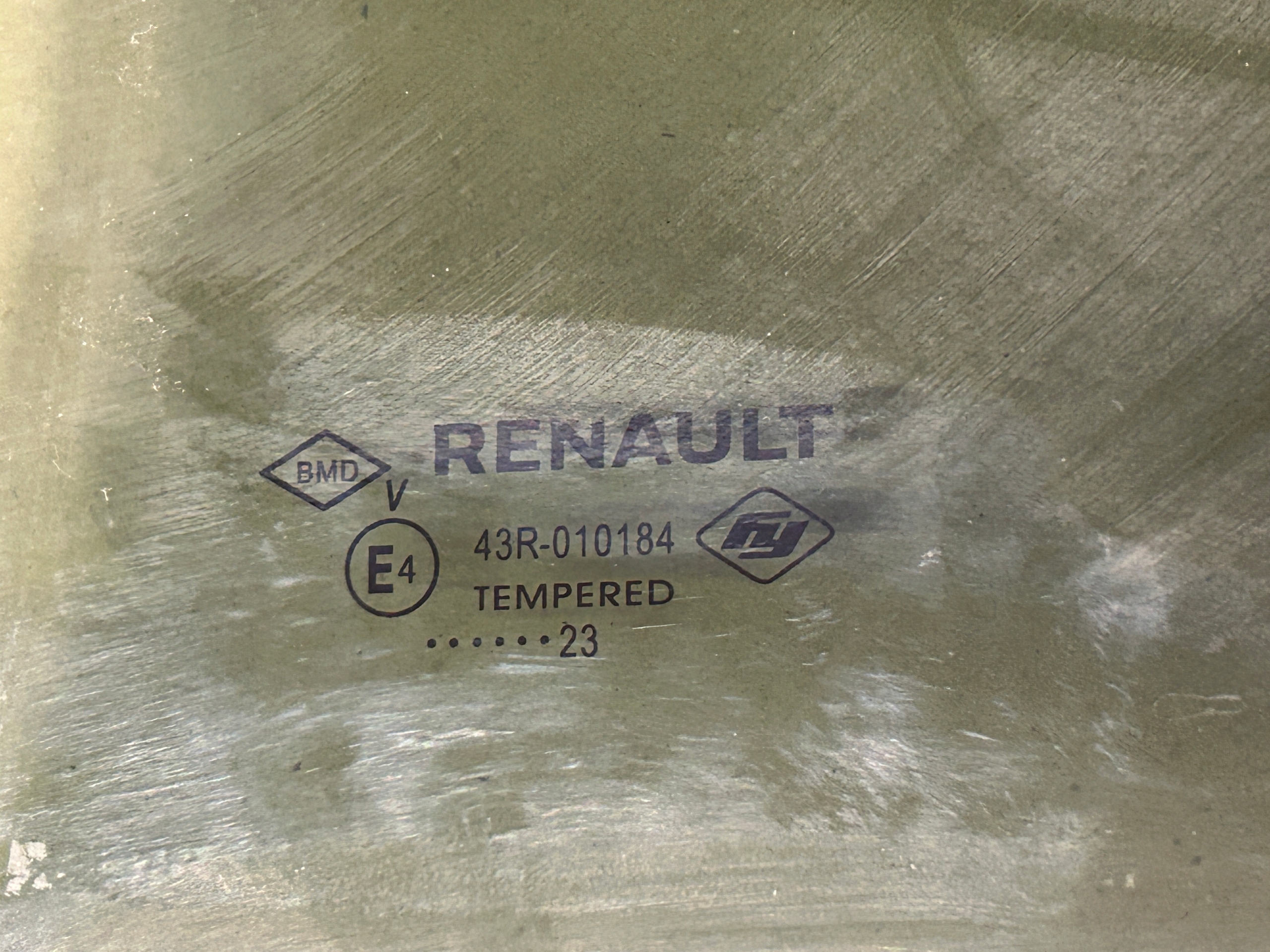 RENAULT AUSTRAL window door side left rear part 2023R 43R-010184