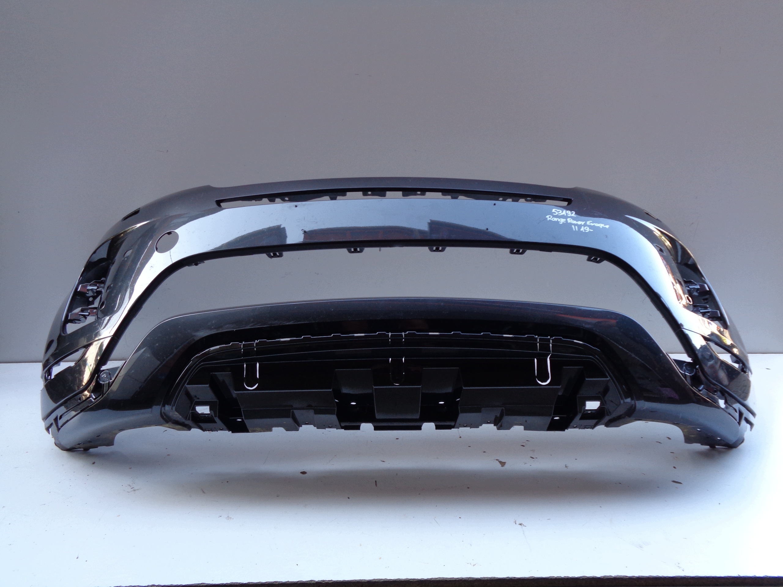 Frontstoßstange RANGE ROVER EVOQUE II 19- DYNAMIC NR 53192