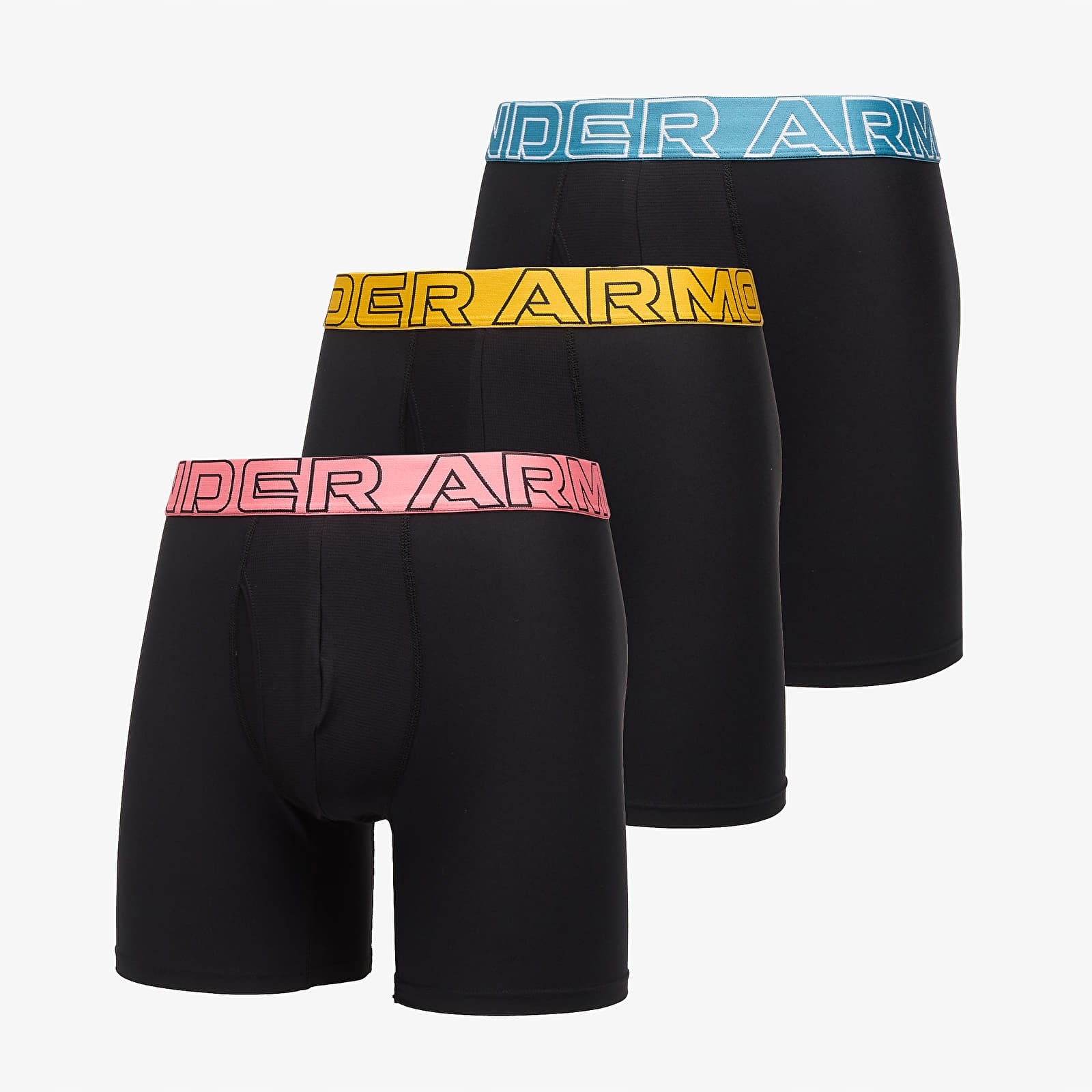 Boxerky, tanga, slipy Under Armour Performance Tech Solid 6in 3pk