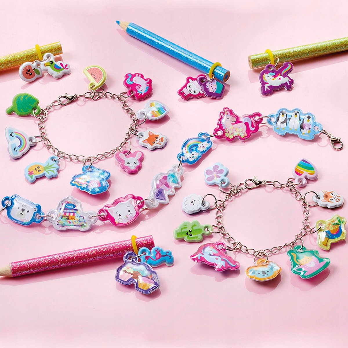 Totum zestaw kreatywny do robienia bransoletek Charms & Bracelets kawaii Wiek dziecka 5 lat +