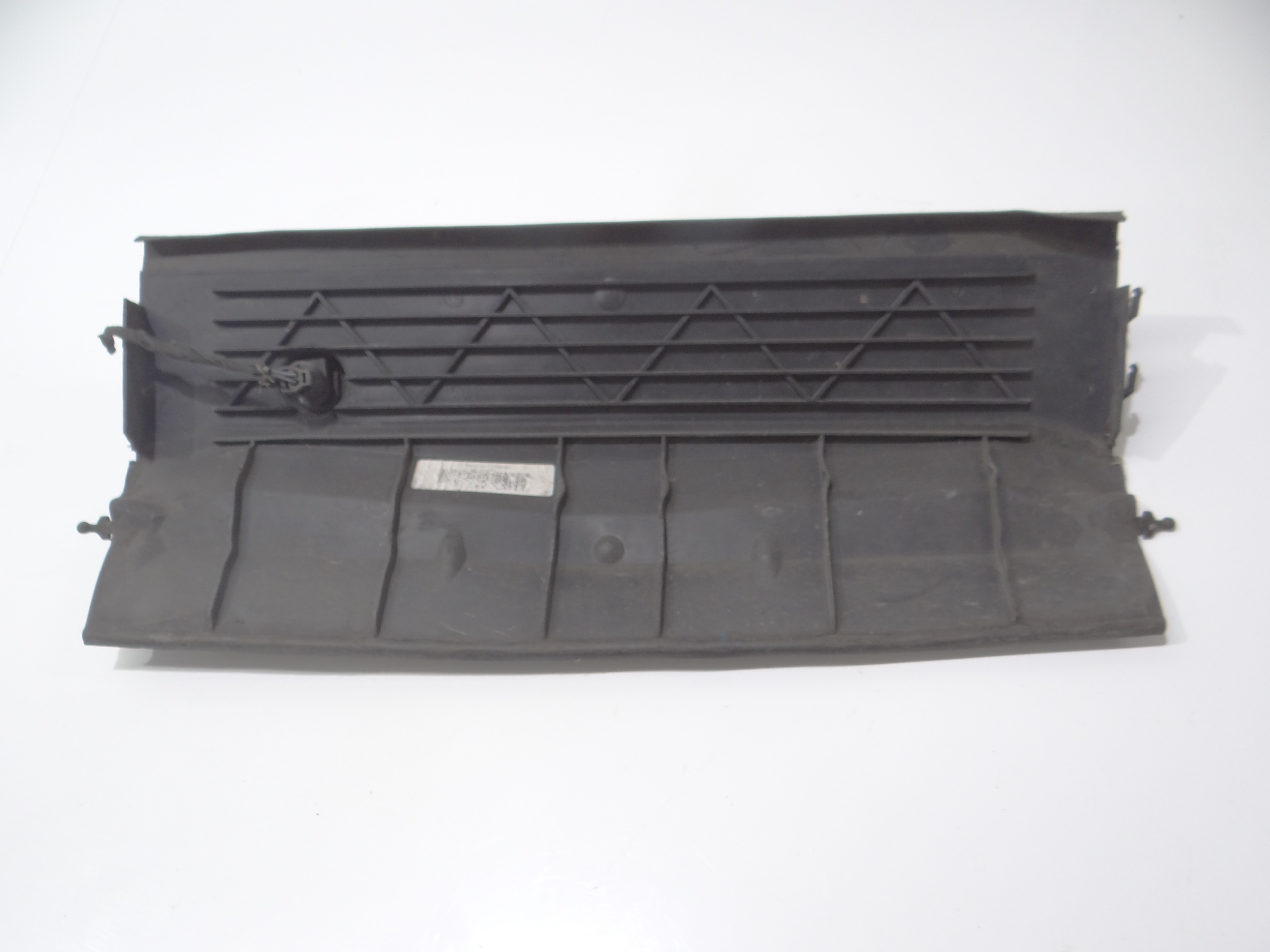 drain air lower BMW E60 E61 LCI M PAKIET 7897174
