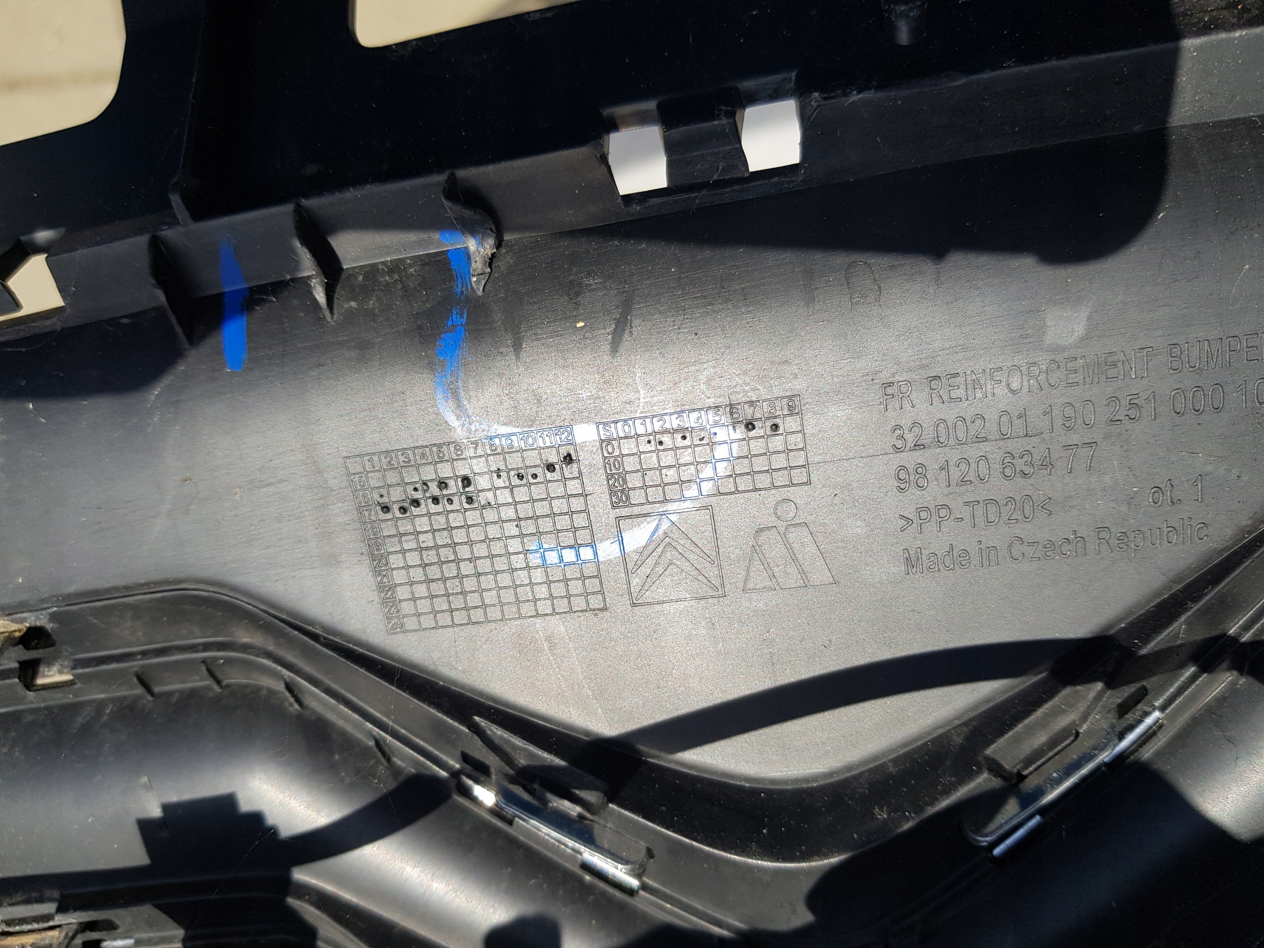 Citroen C3 Kühlergrill FRONTGRILL Kühlergitter 9812063477 - Thumbnail 6