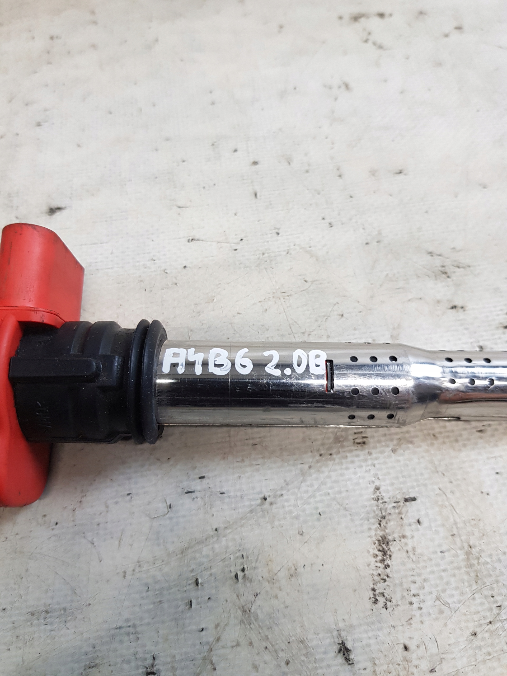 AUDI A4 B6 2.0B coil ignition 06E905115E