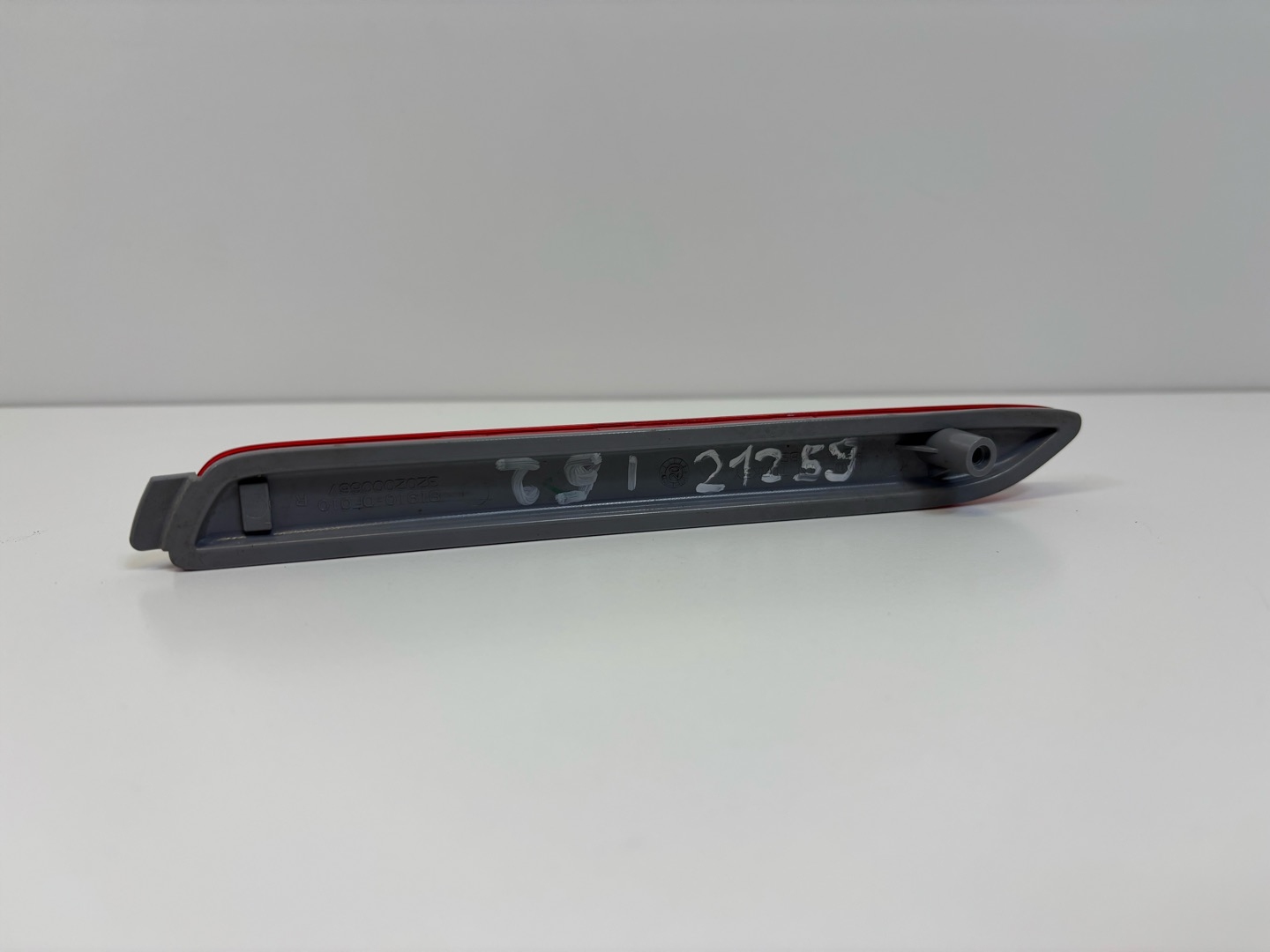 Odblask right side Toyota Aygo 2 facelift 2021 81910-0F010
