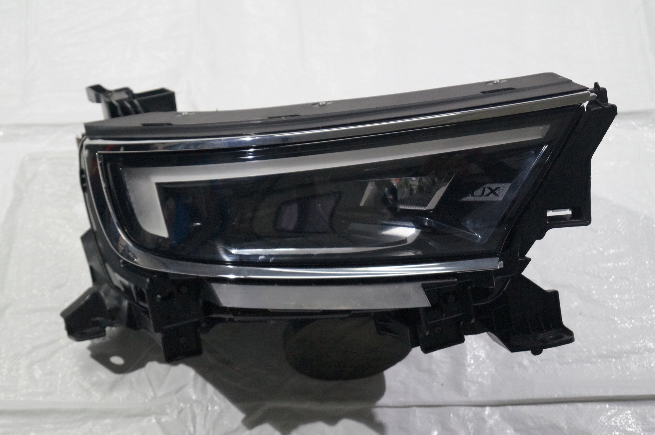 light front right OPEL MOKKA B INTELLI LUX LED 9834016680 368158932