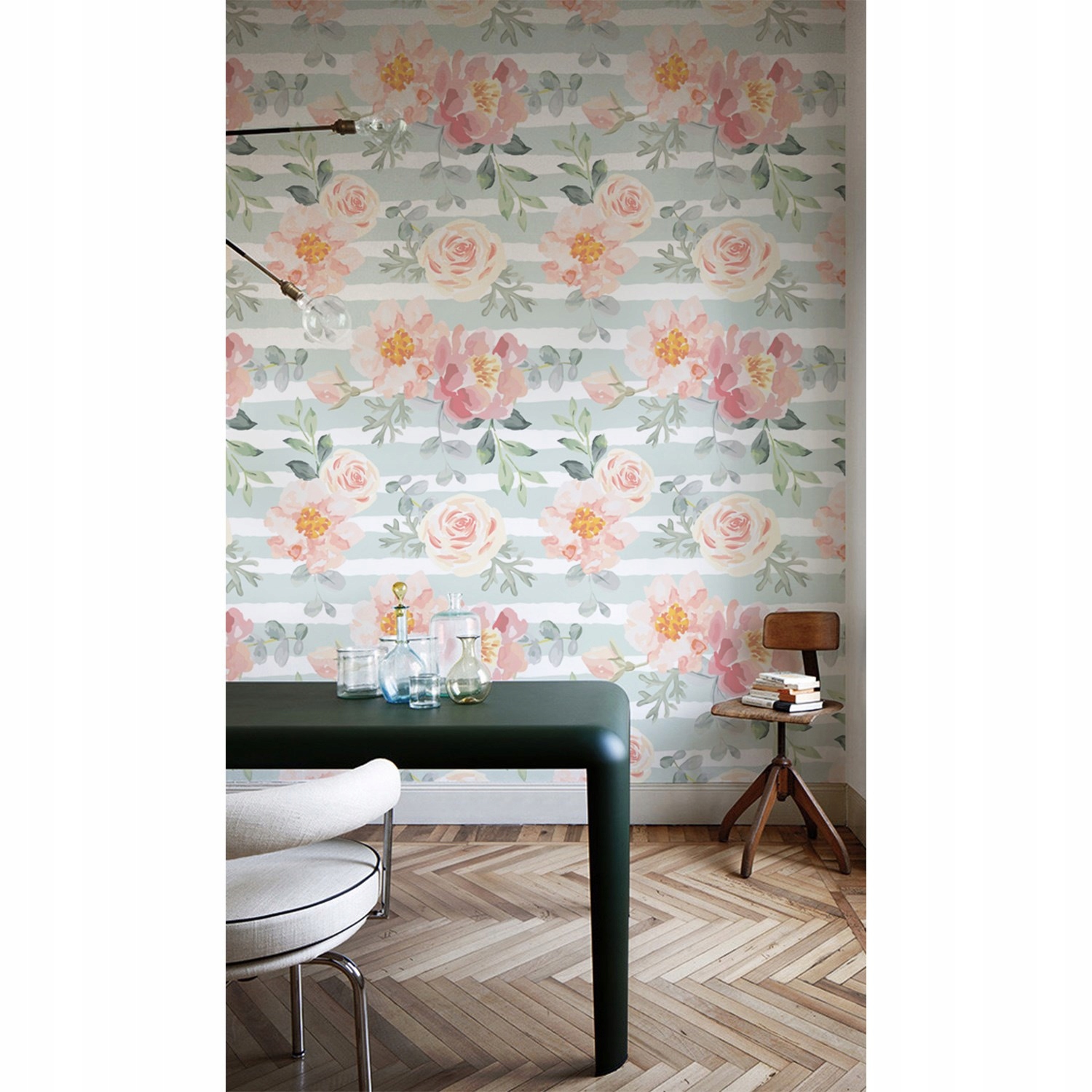 

Foto tapeta samoprzylepna Różowe kwiaty 250x104 cm