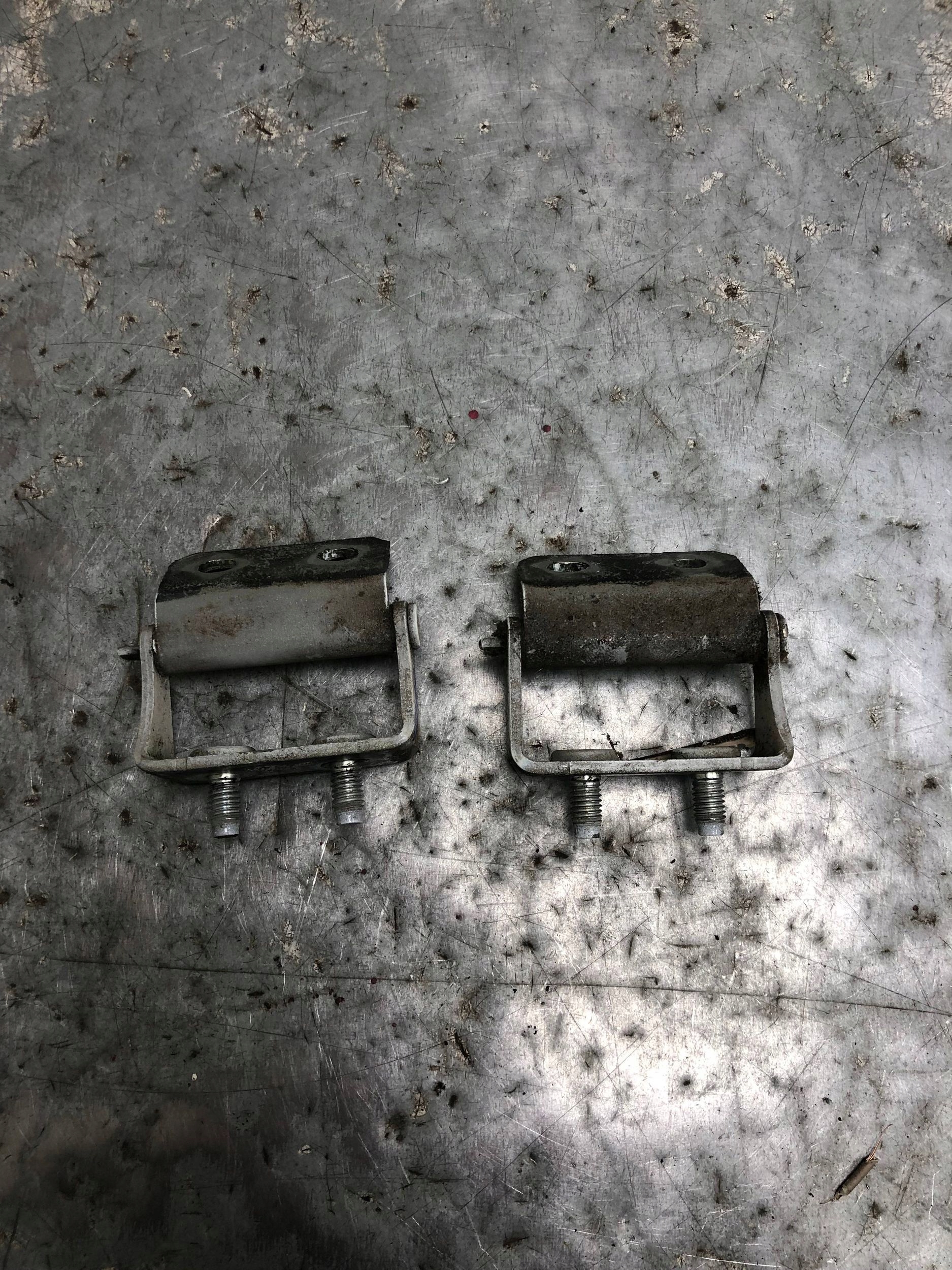 hinges bonnet boot NISSAN QASHQAI+2 326G