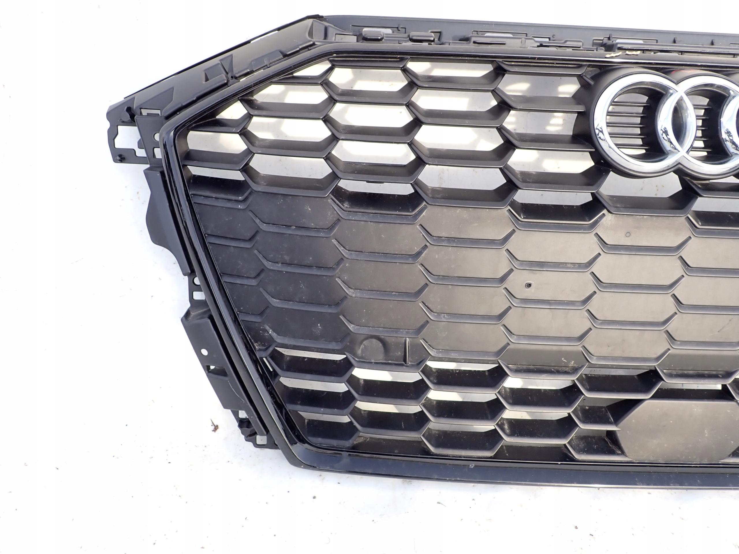 AUDI A3 8Y0 S-LINE 20- grill grille radiator
