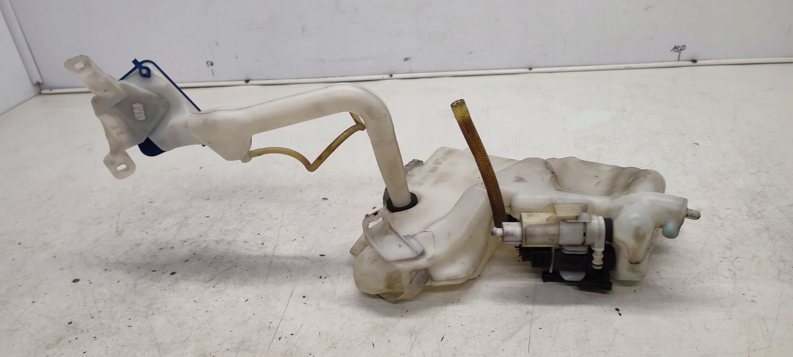 Behälter Spritzdüse Behälter Mercedes W211 3,0 CDI V6
