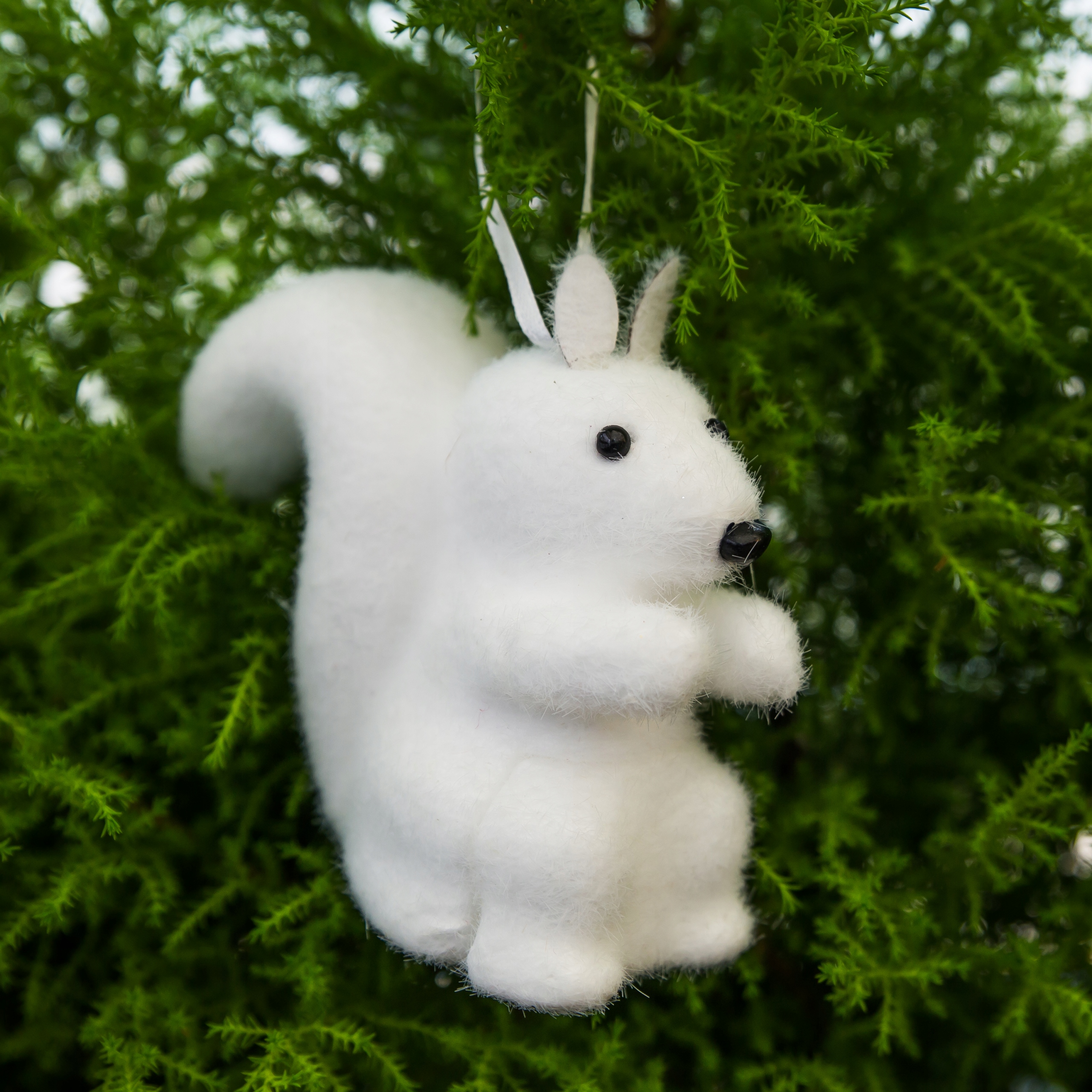 ZAWIESZKA NA CHOINKĘ BOMBKI CHOINKOWE BIAŁE 2SZT Marka GlamurProjekt