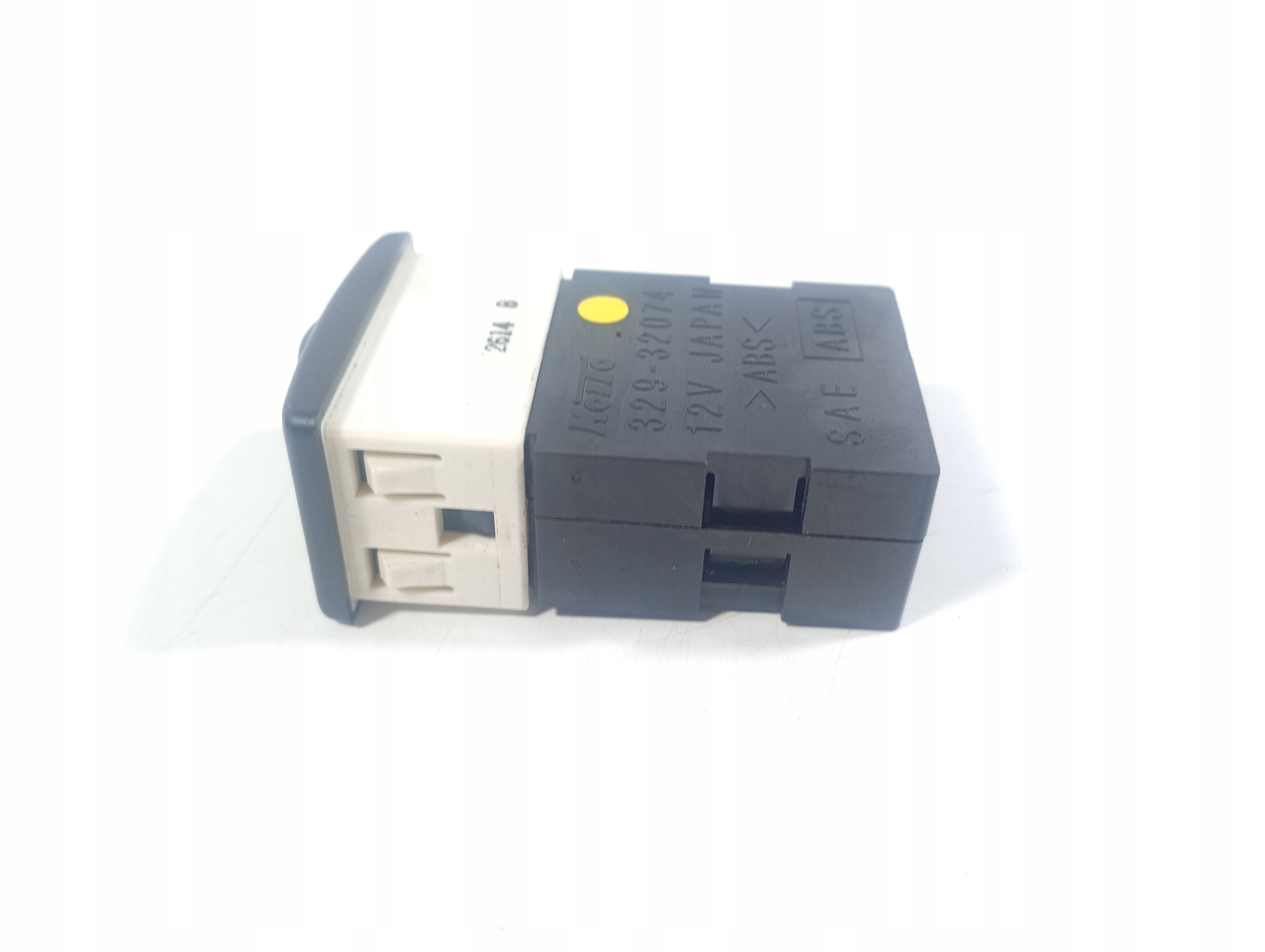 Suzuki Liana 01-10 switch switch heights REFLEKTOROW OE 32932074