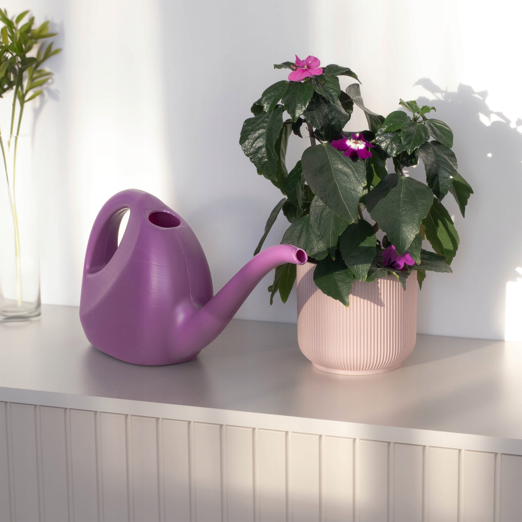 KONEWKA OGRODOWA 2L DO PODLEWANIA PLASTIKOWA DO KWIATÓW FIOLETOWY Stan opakowania oryginalne