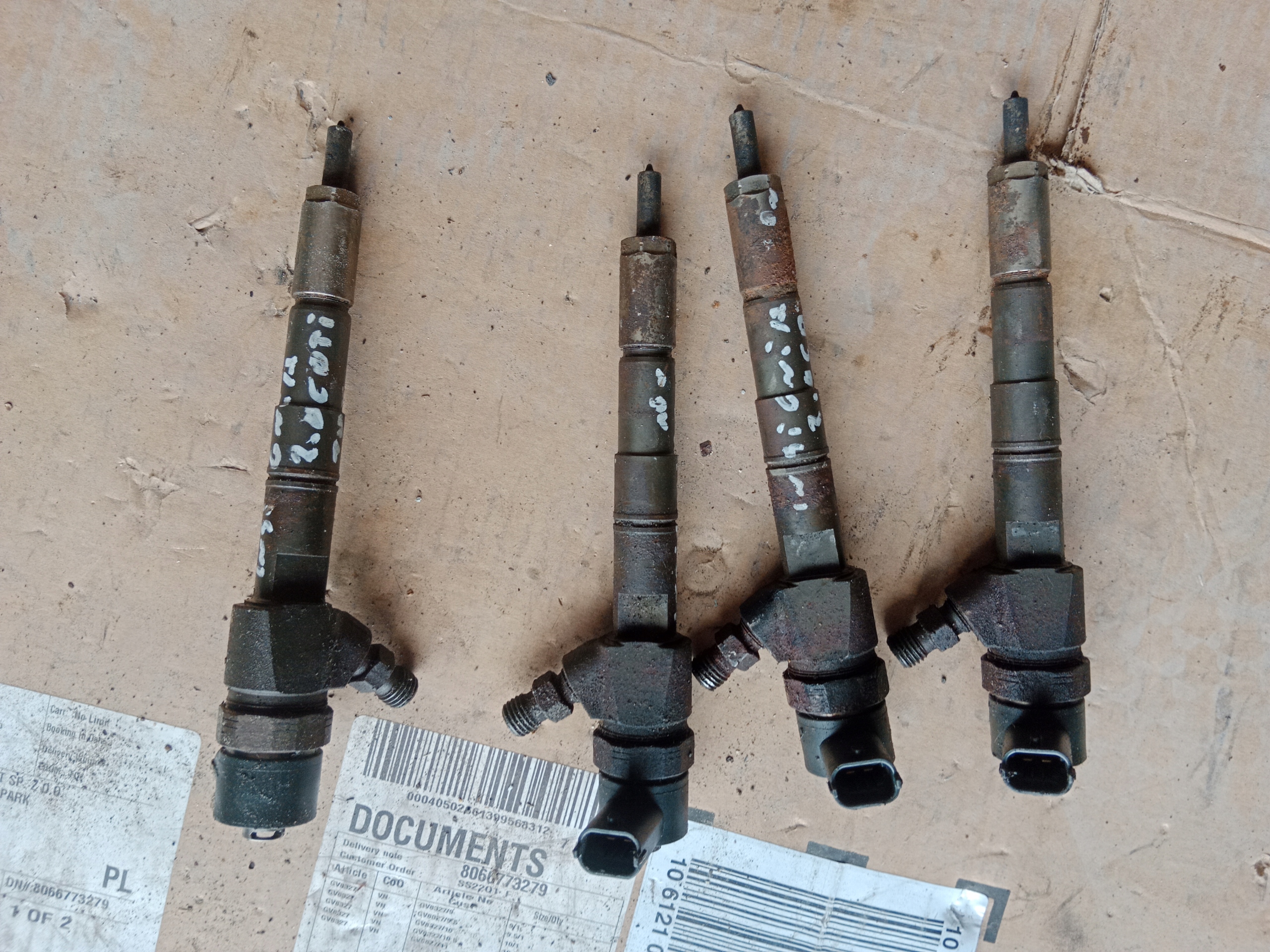 nozzle injector OPEL INSIGNIA 2.0 CDTI 0445110423 55577668