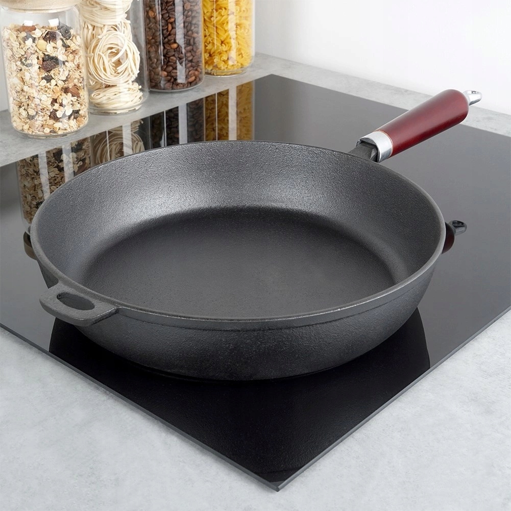 Patelnia żeliwna CAST LINE 30 cm /Vilde Marka Vilde