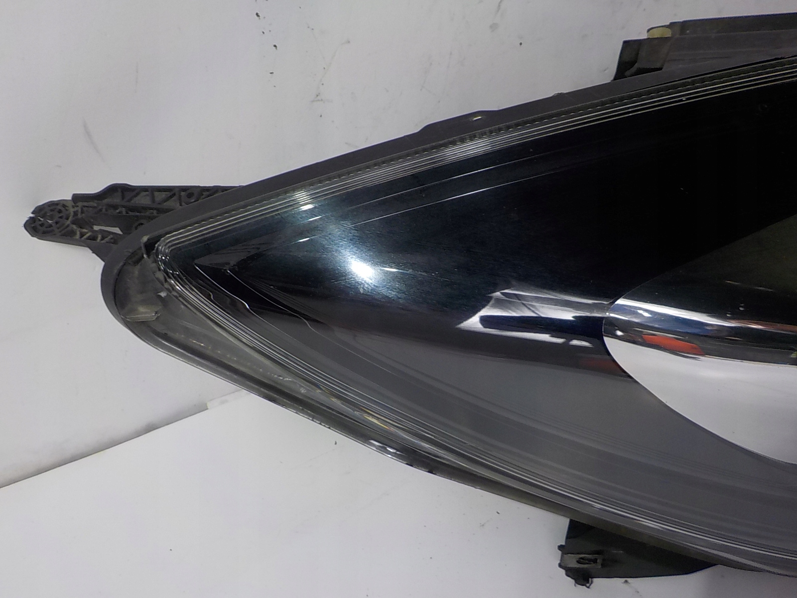 OPEL INSIGNIA A LIFT light right front front UK