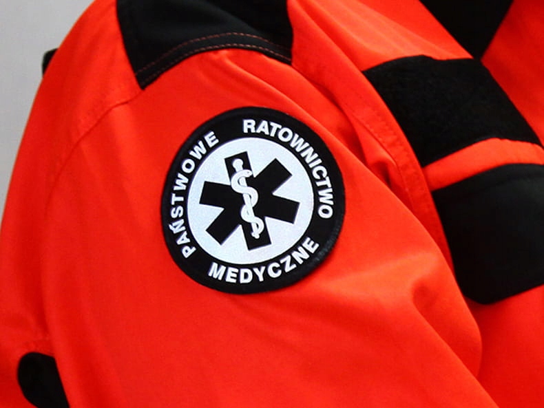 Emblemat odblaskowy KWALIFIKOWANA PIERWSZA POMOC Płeć uniseks