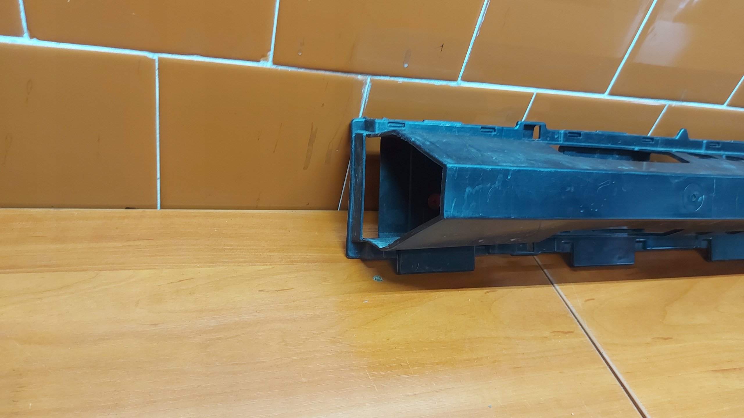 ABSORBER pillar of a bumper front front TOYOTA HILUX 21