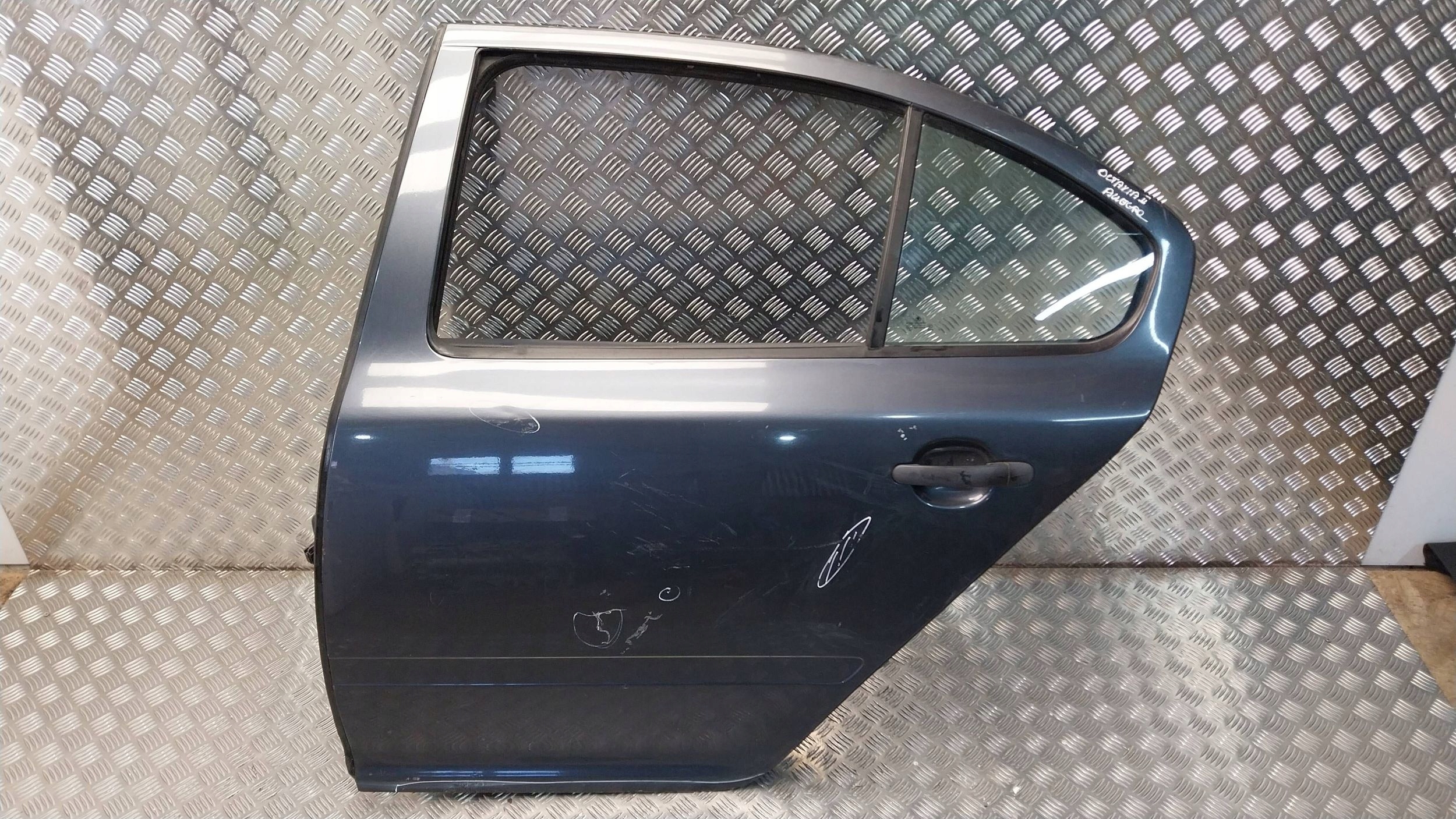 Tür heck links SKODA OCTAVIA II Sedan 04