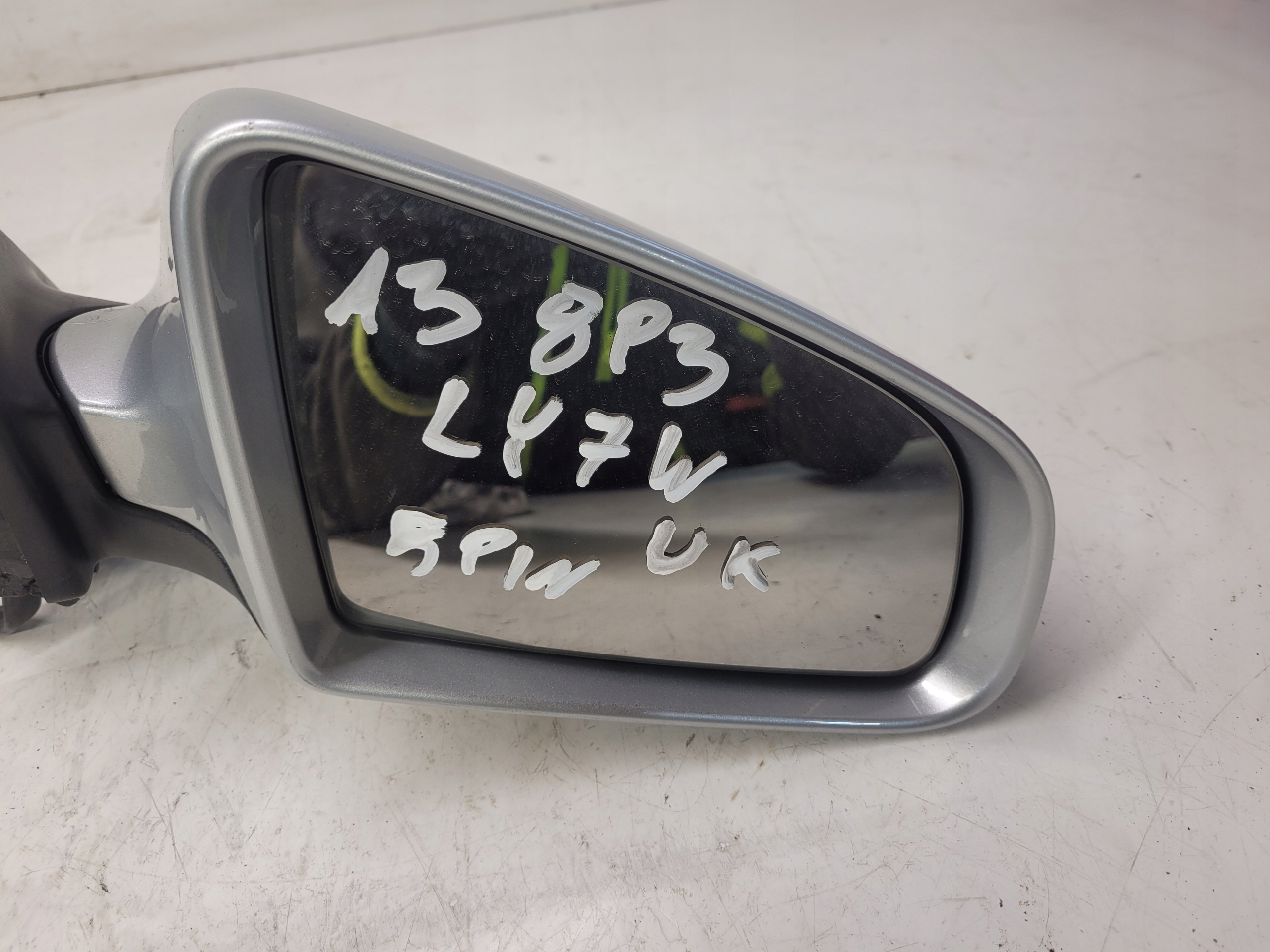 mirror right front AUDI A3 8P3 LY7W 5 PIN UK 3D