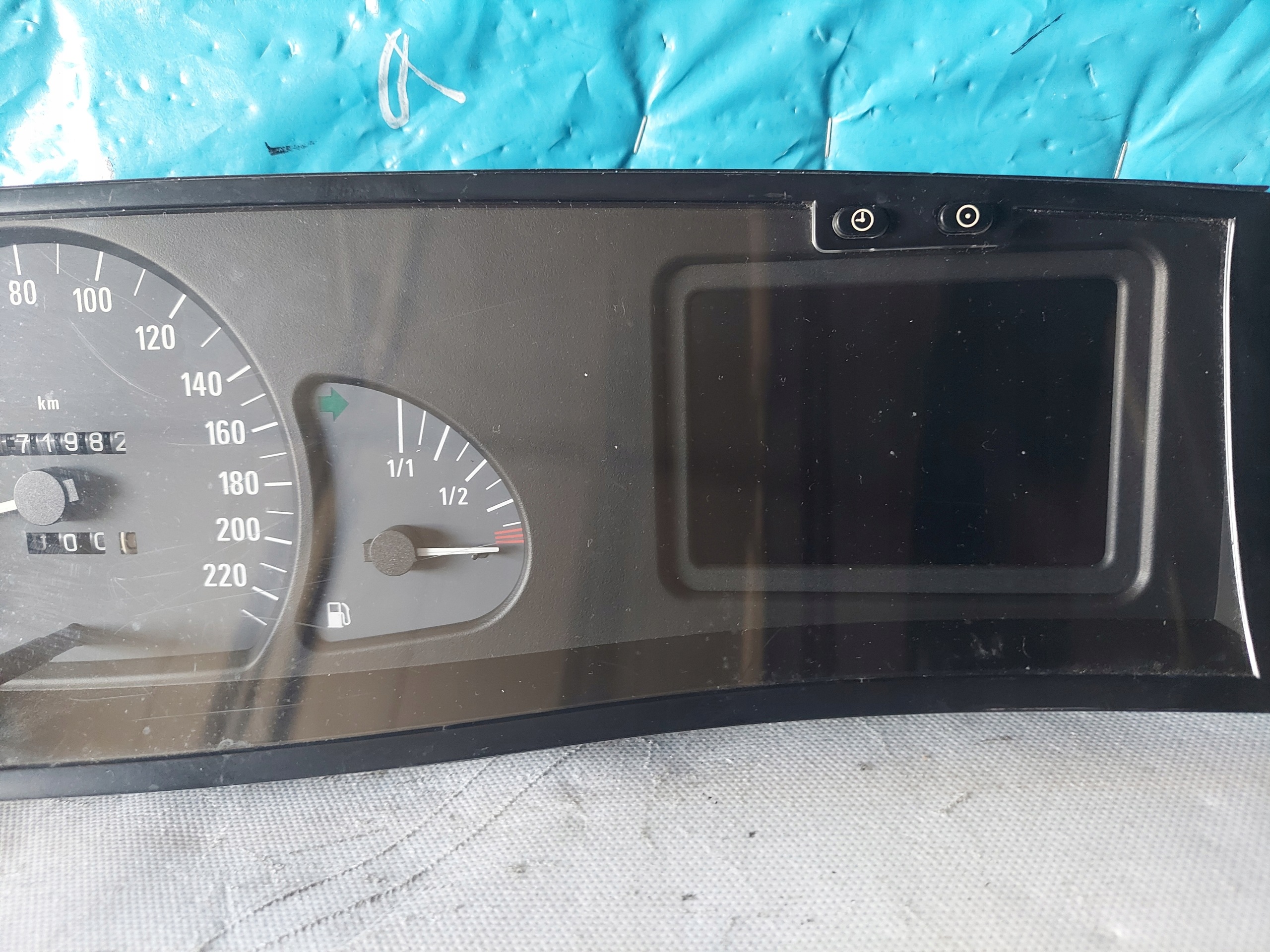 dials clock OMEGA B 2.2 16V 09228408AA