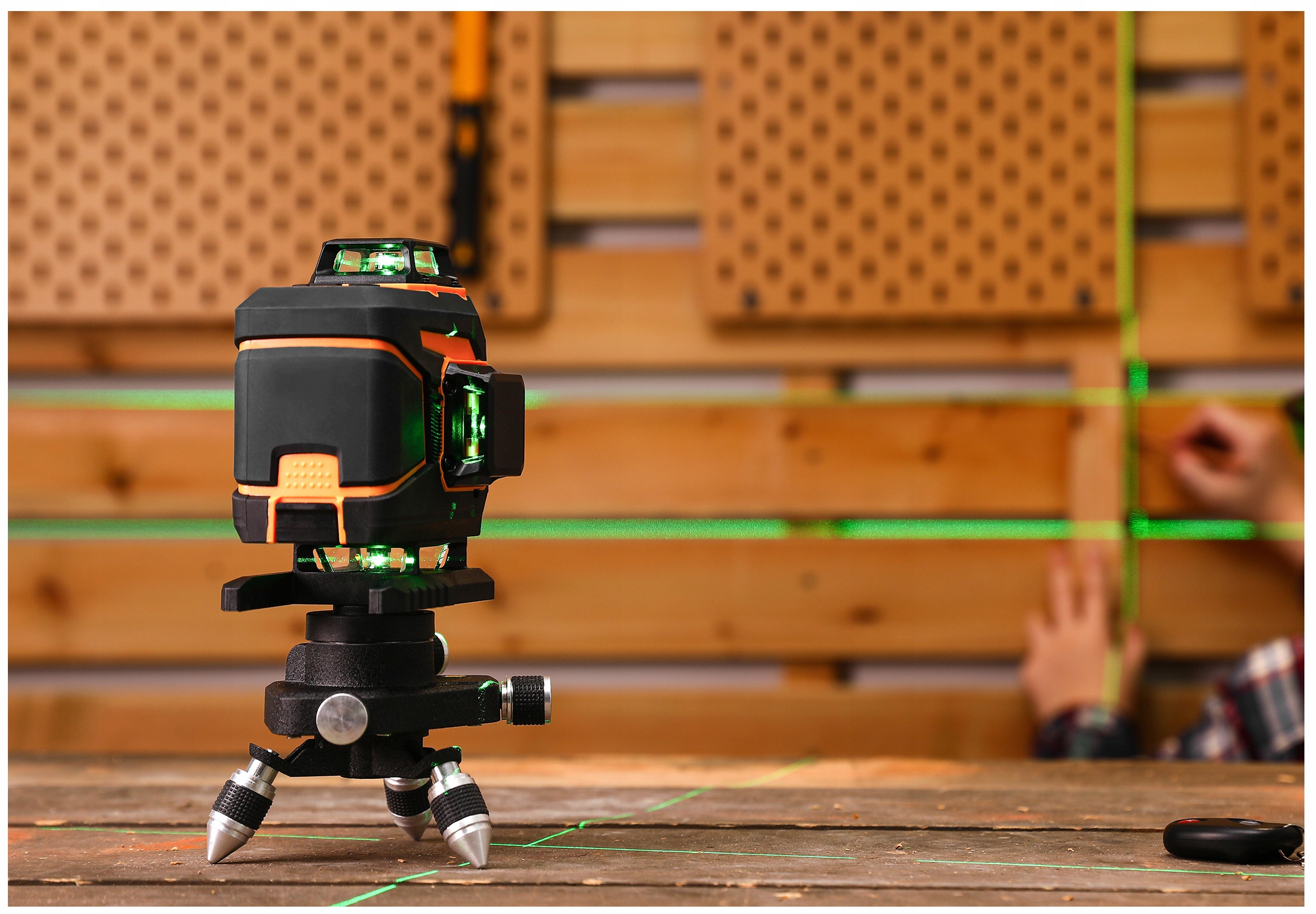 POZIOMICA LASEROWA 360 PŁASZCZYZNOWA 4D LASER KRZYŻOWY PRO ZIELONY DEKO Zasilanie akumulatorowe