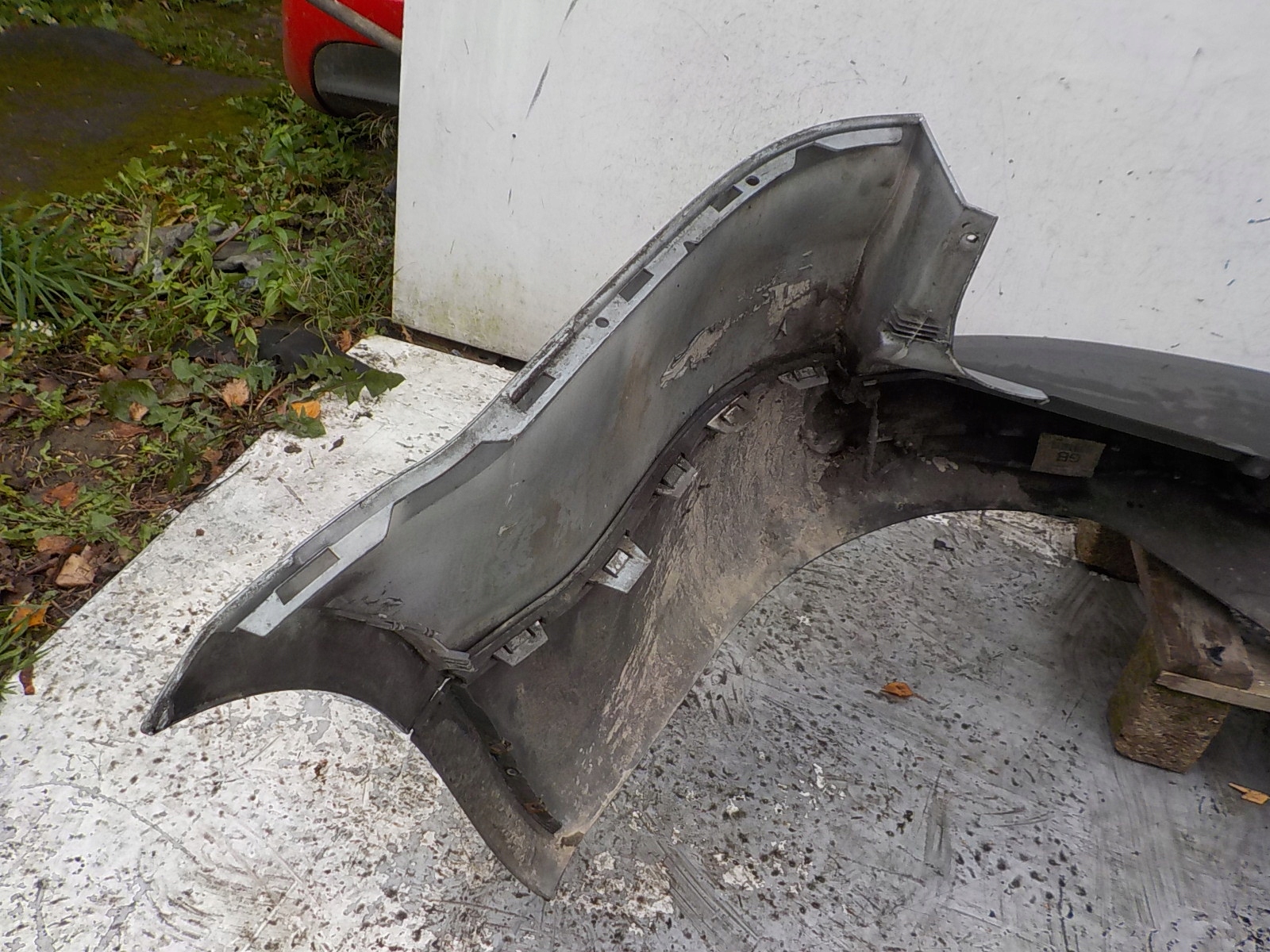 52 FORD GALAXY II LIFT Stoßstange heck hinten