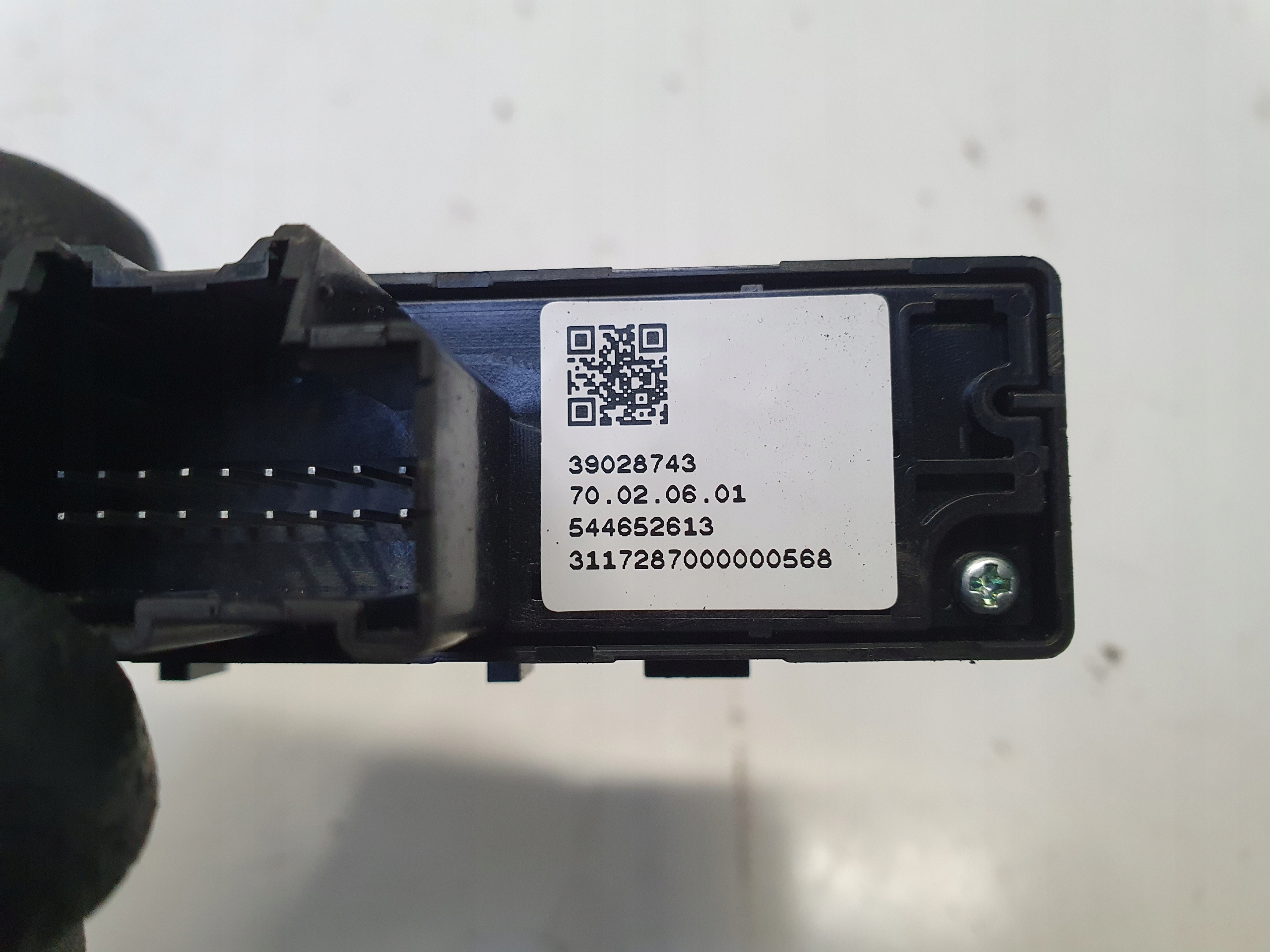 OPEL ASTRA K PANEL PRZYCISKI TUNELU 39028743