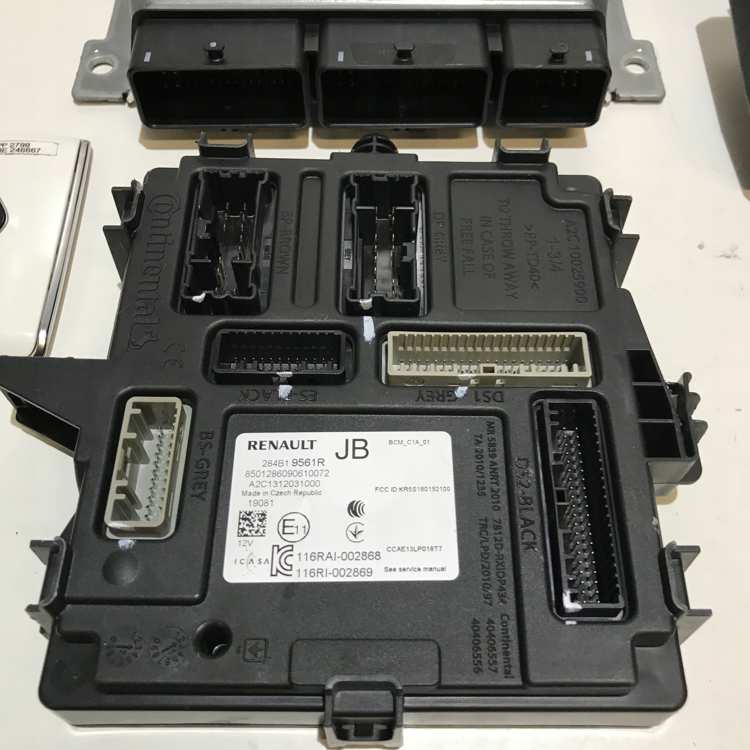 RENAULT CAPTUR II 1.0 TCE COMPUTER BLOKADA BCM