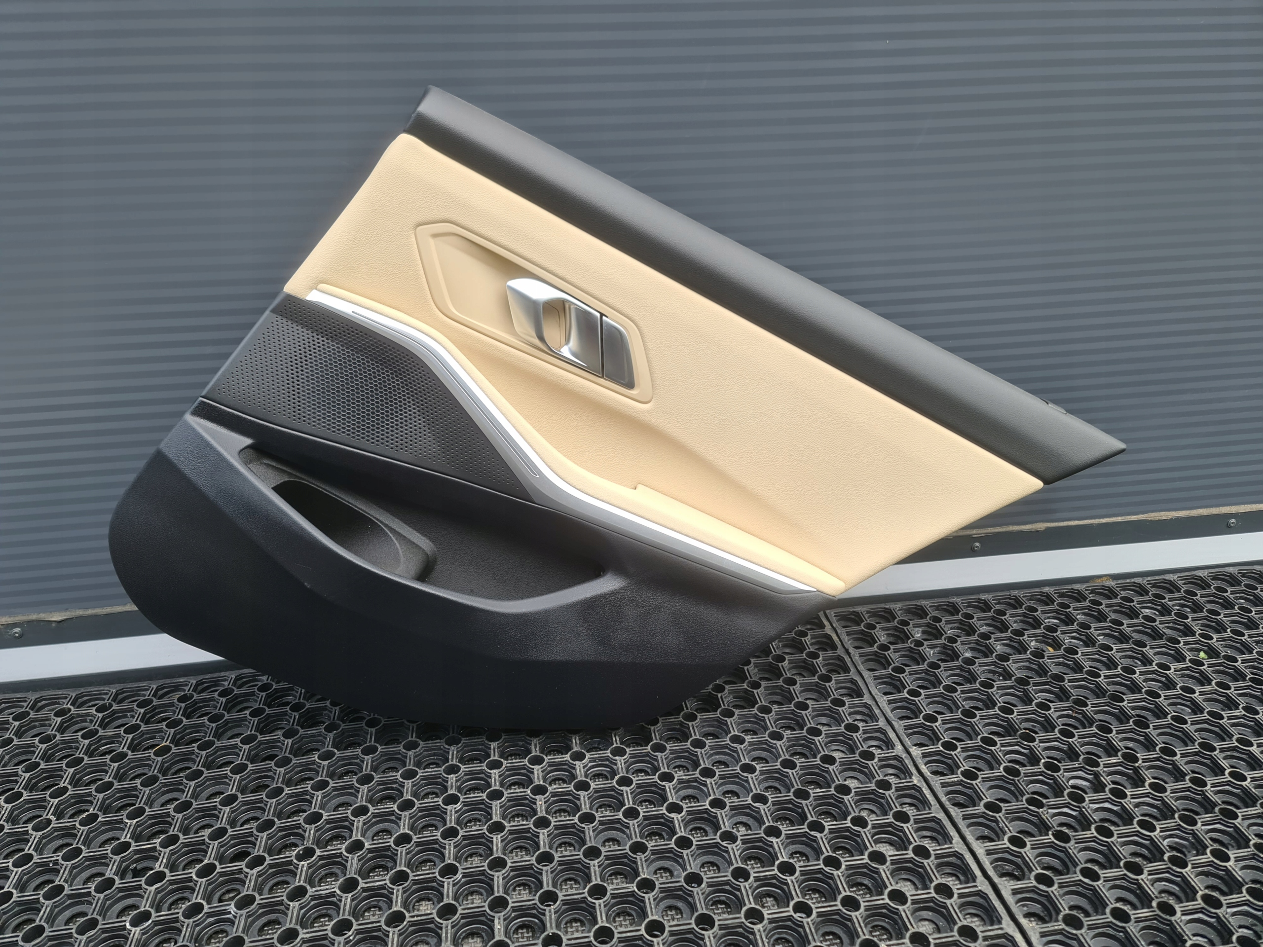 E091e4cd4f1083c7ee8f7ef24ebe