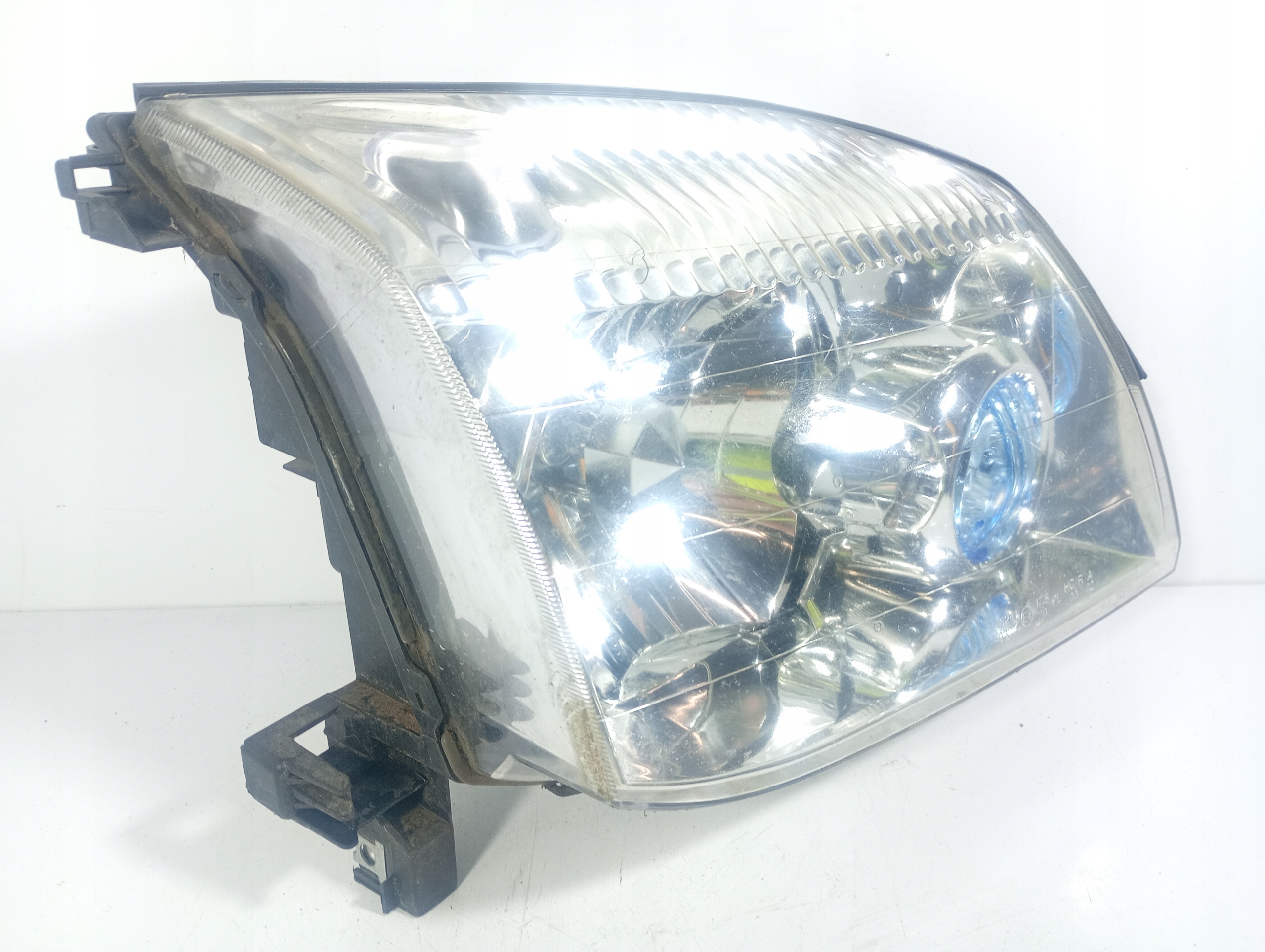 Nissan X-Trail T30 01-05 REFLEKTOR right front front OE 20A633B