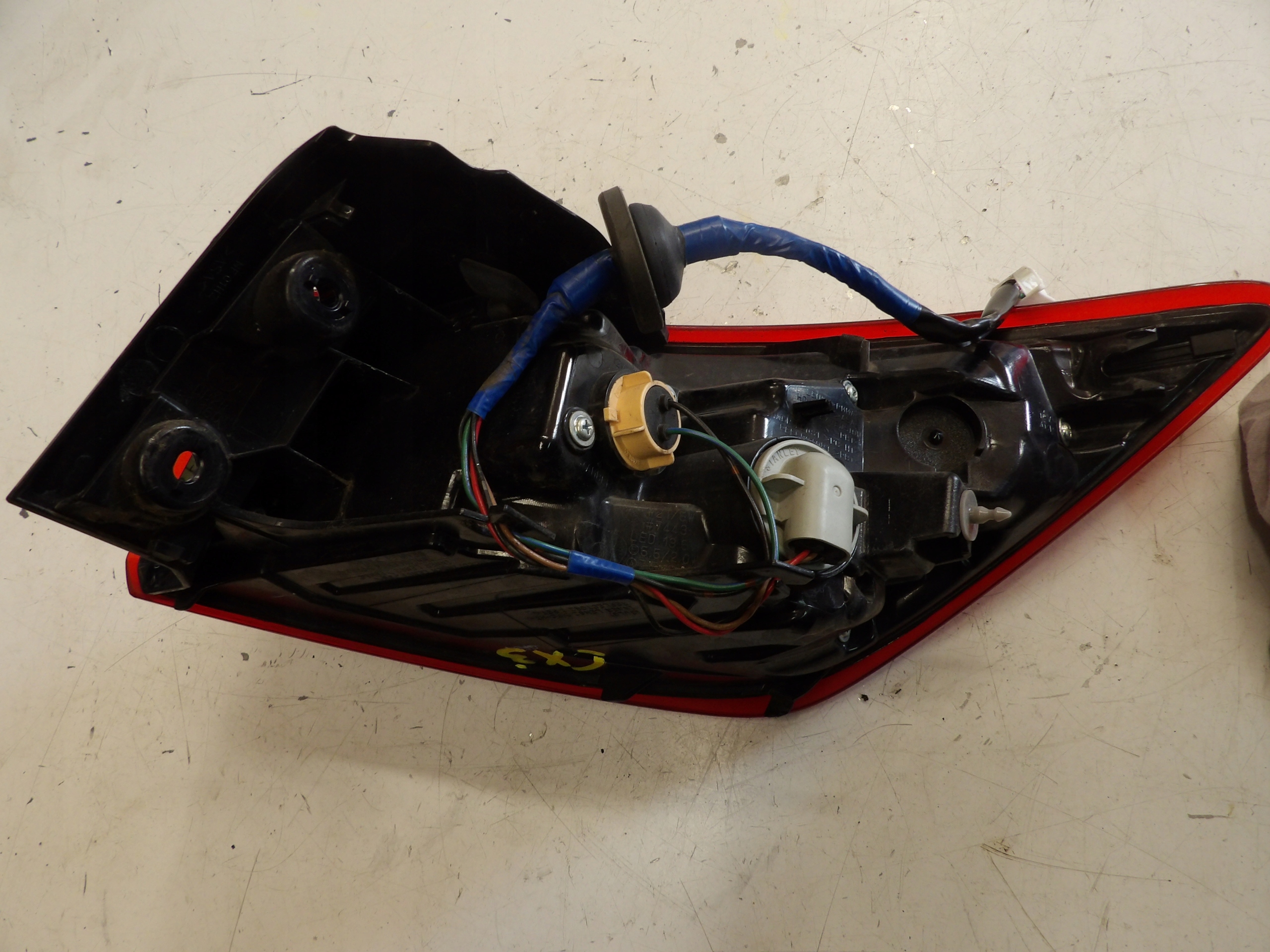 Mazda CX-3 DJ1 Rückleuchte Rearlamp - Thumbnail 2