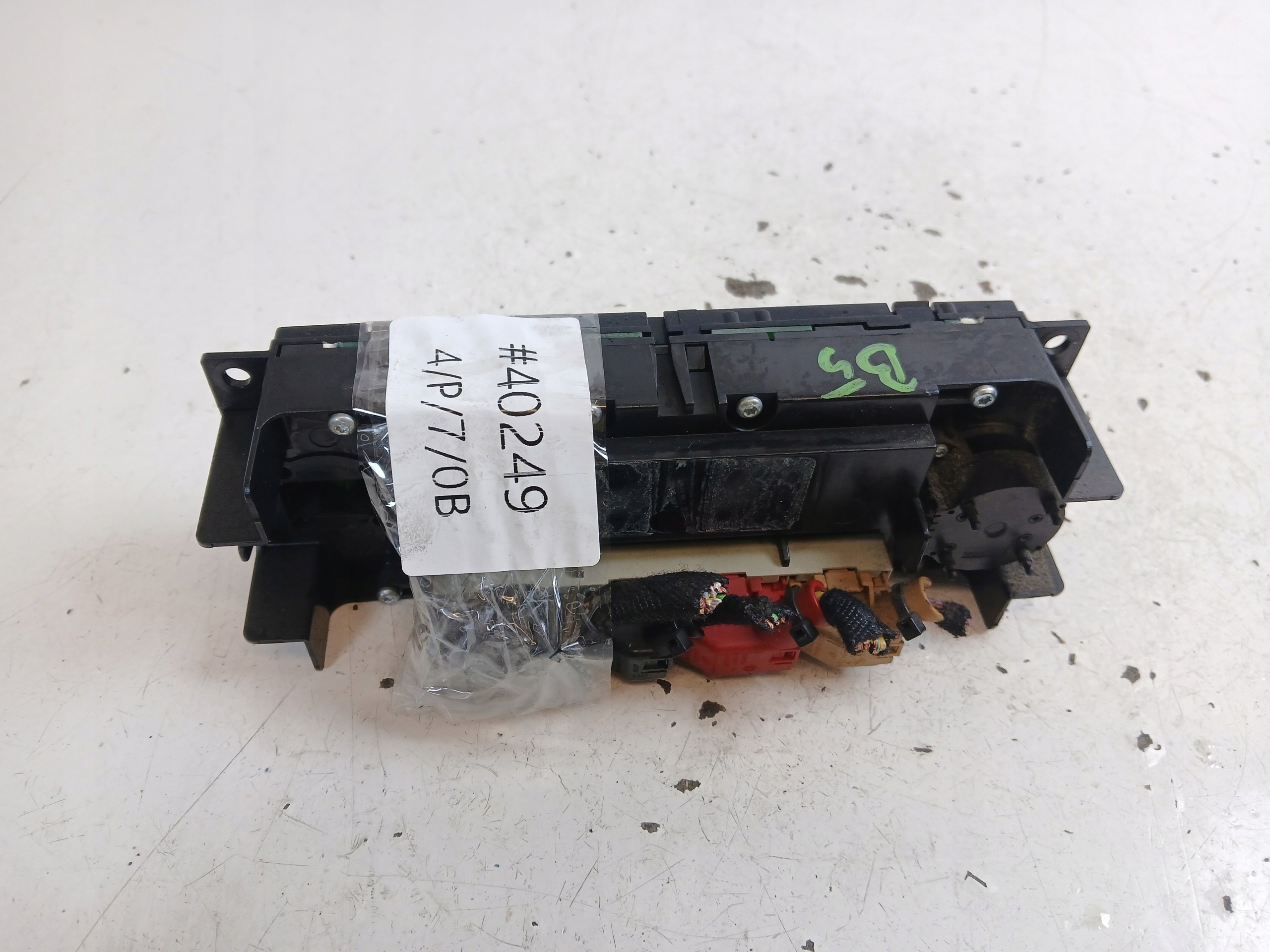 VW GOLF IV PASSAT B5 air conditioning control panel CLIMATRONIC