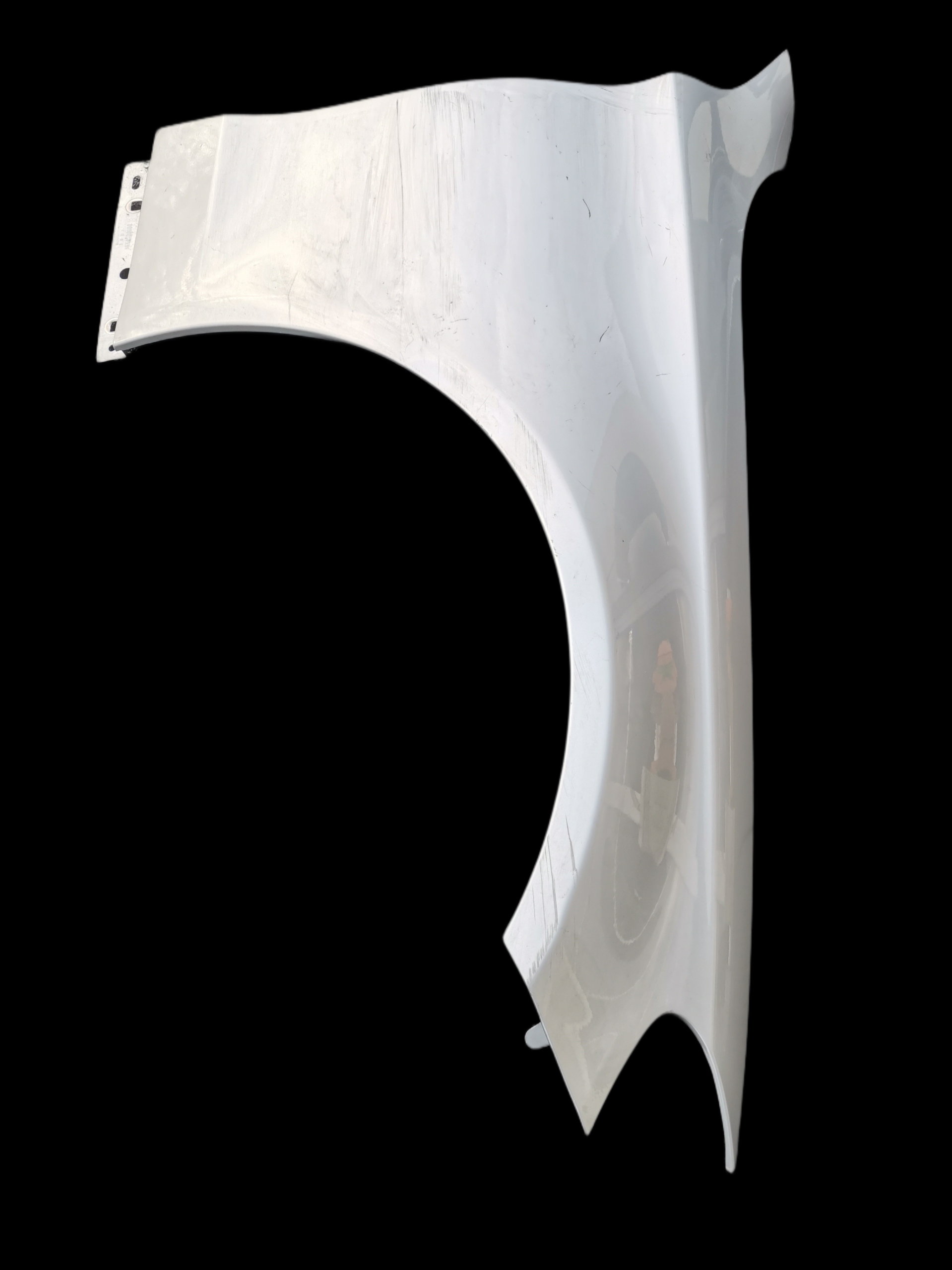 Mercedes C-klasa przedni prawy błotnik A2058810201