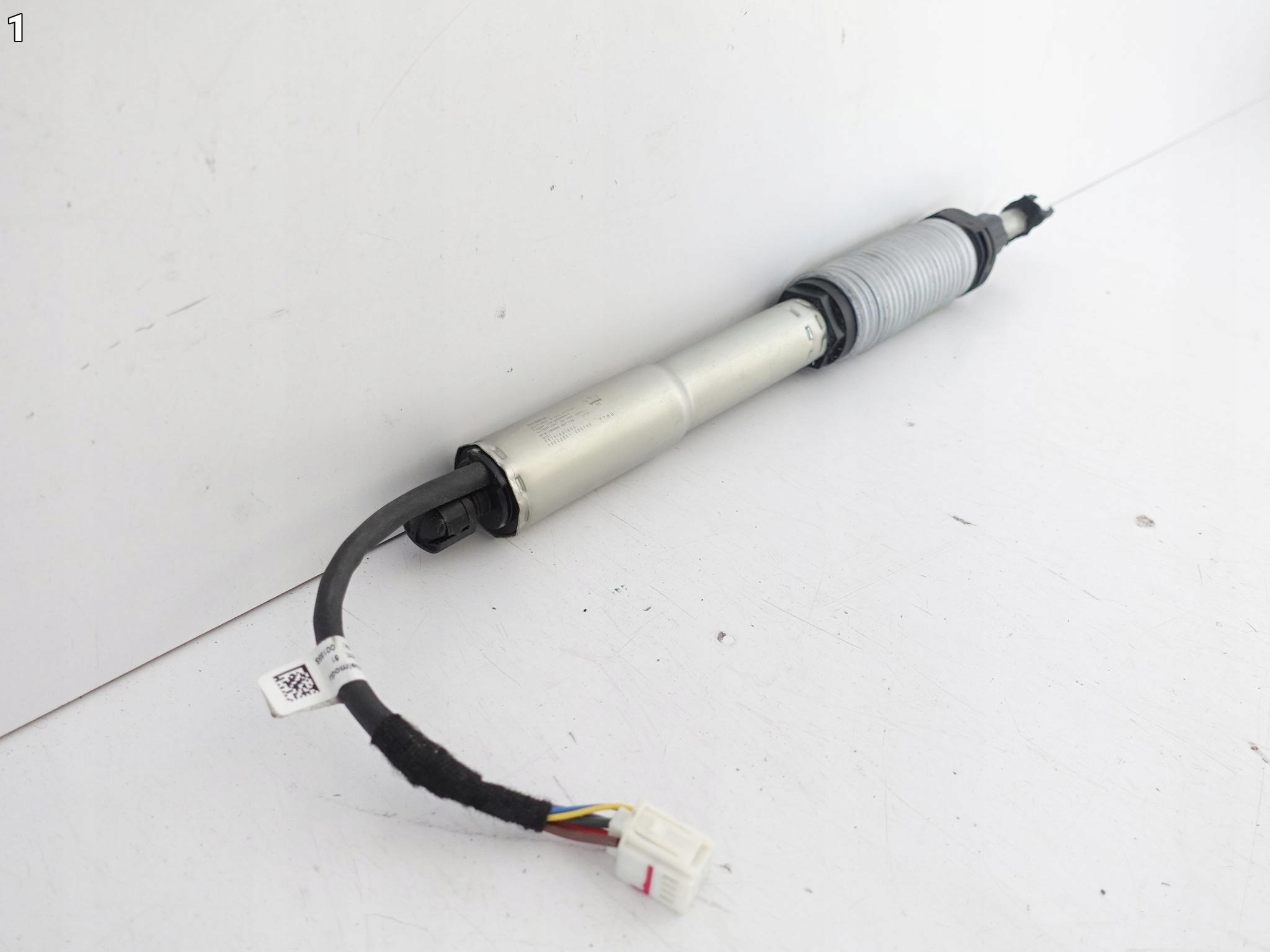 MASERATI GHIBLI M157 13- damper telescope electrical bonnet boot