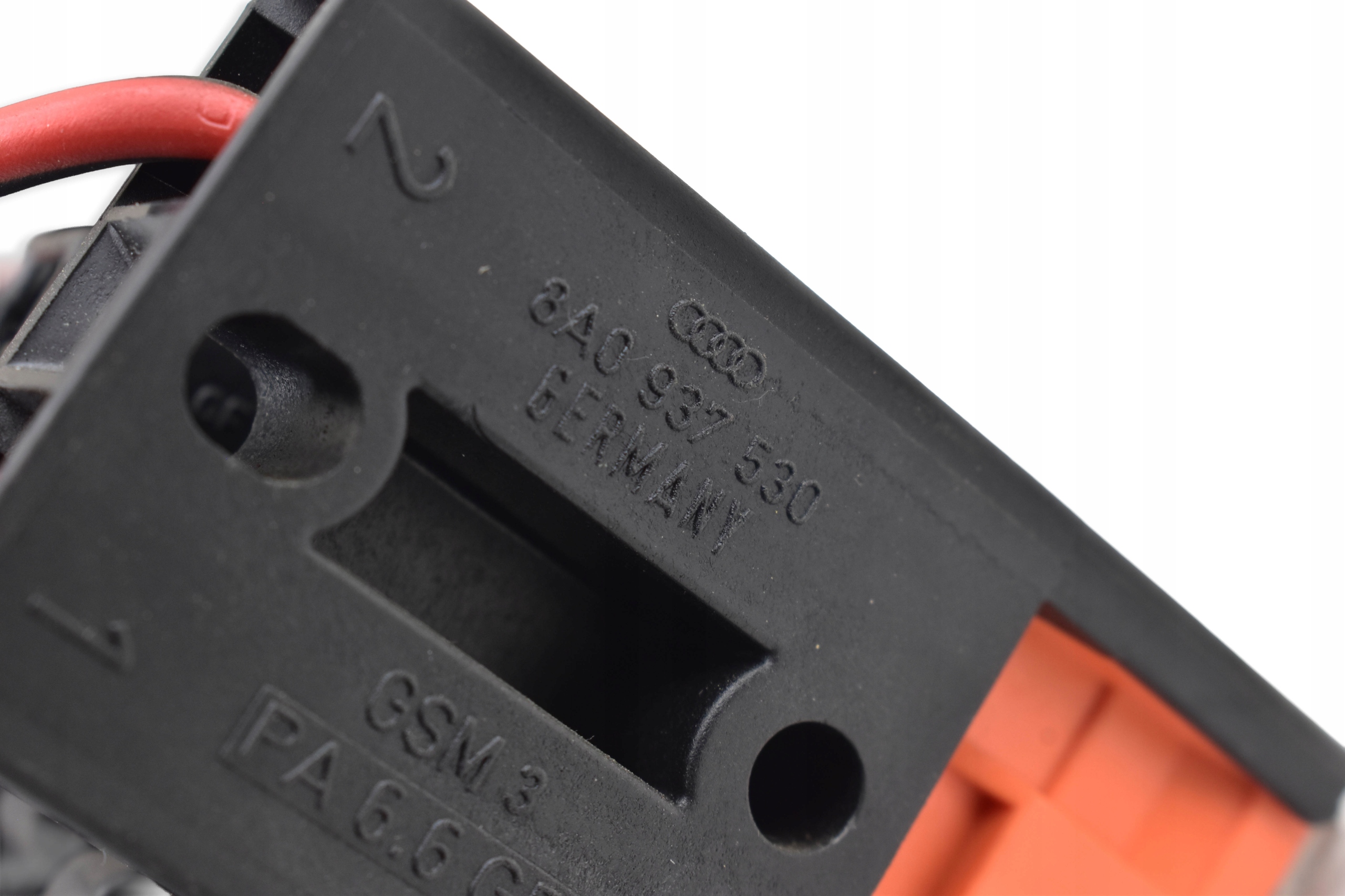 Module fusibles AUDI A6 C6 3.0 TDI 4F0937503