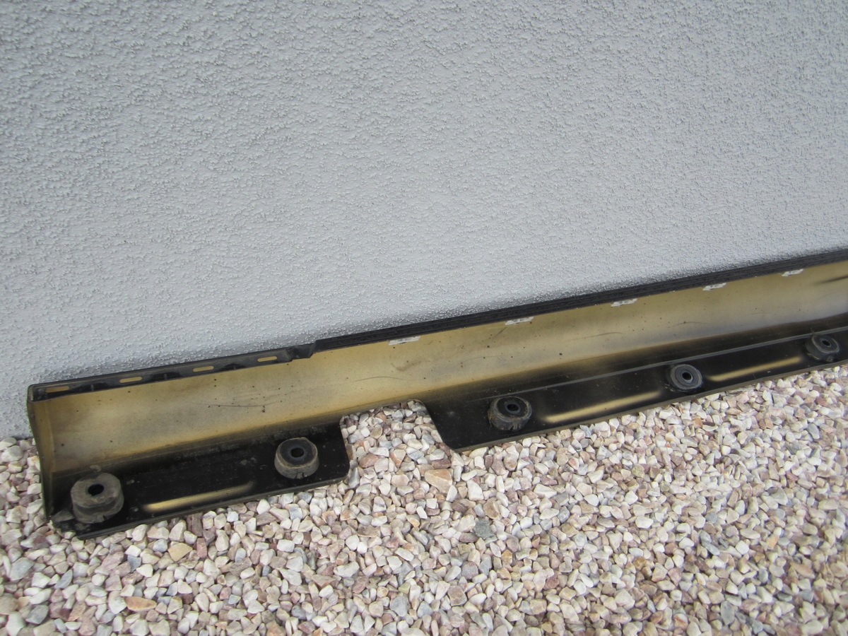 cap threshold right AMG Mercedes W221 Long
