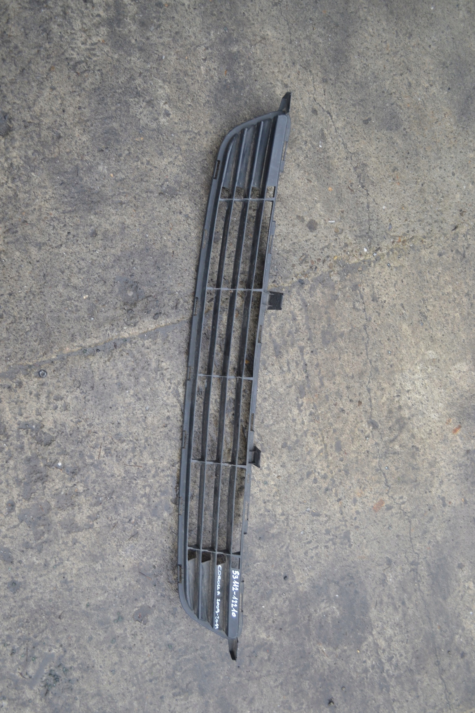 Grille TOYOTA COROLLA E15 07-10