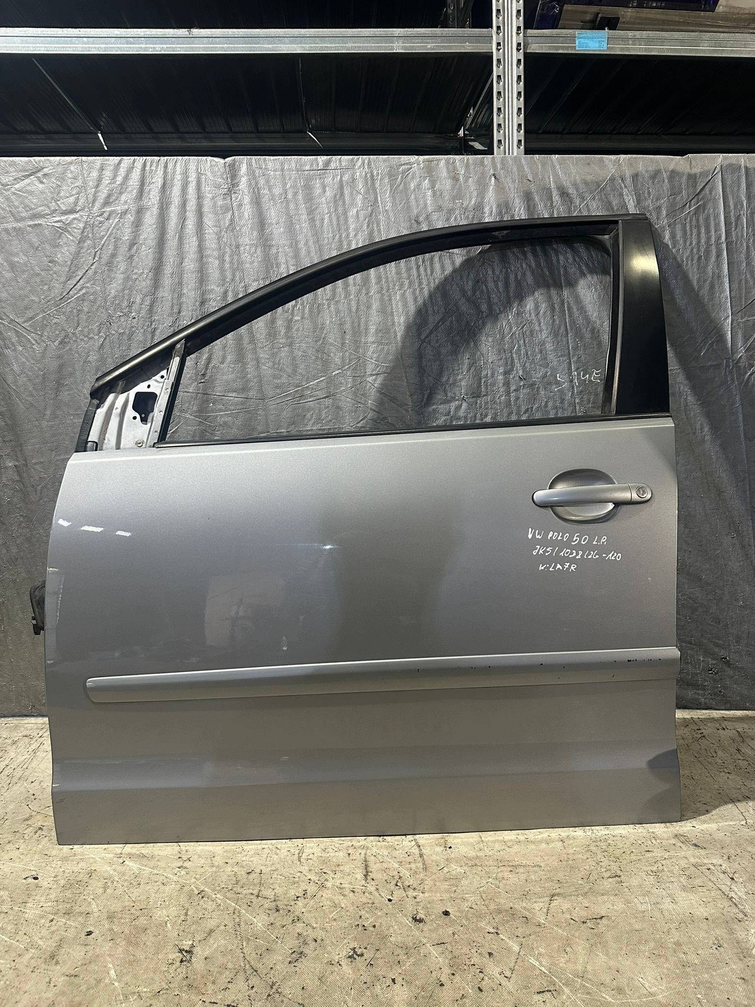 door left front VOLKSWAGEN VW POLO IV 5D LA7R