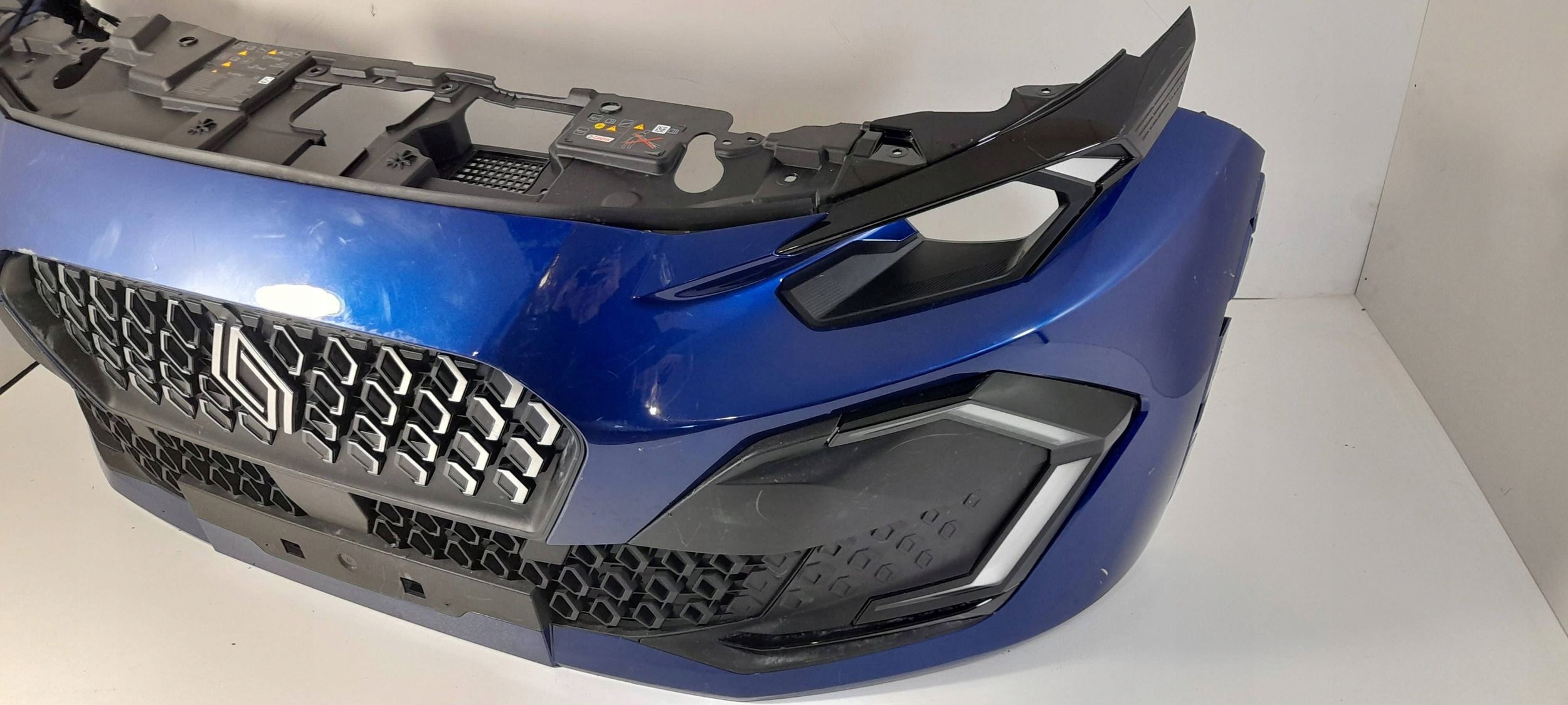 Renault Clio VI 2026r front bumper (ZD200)