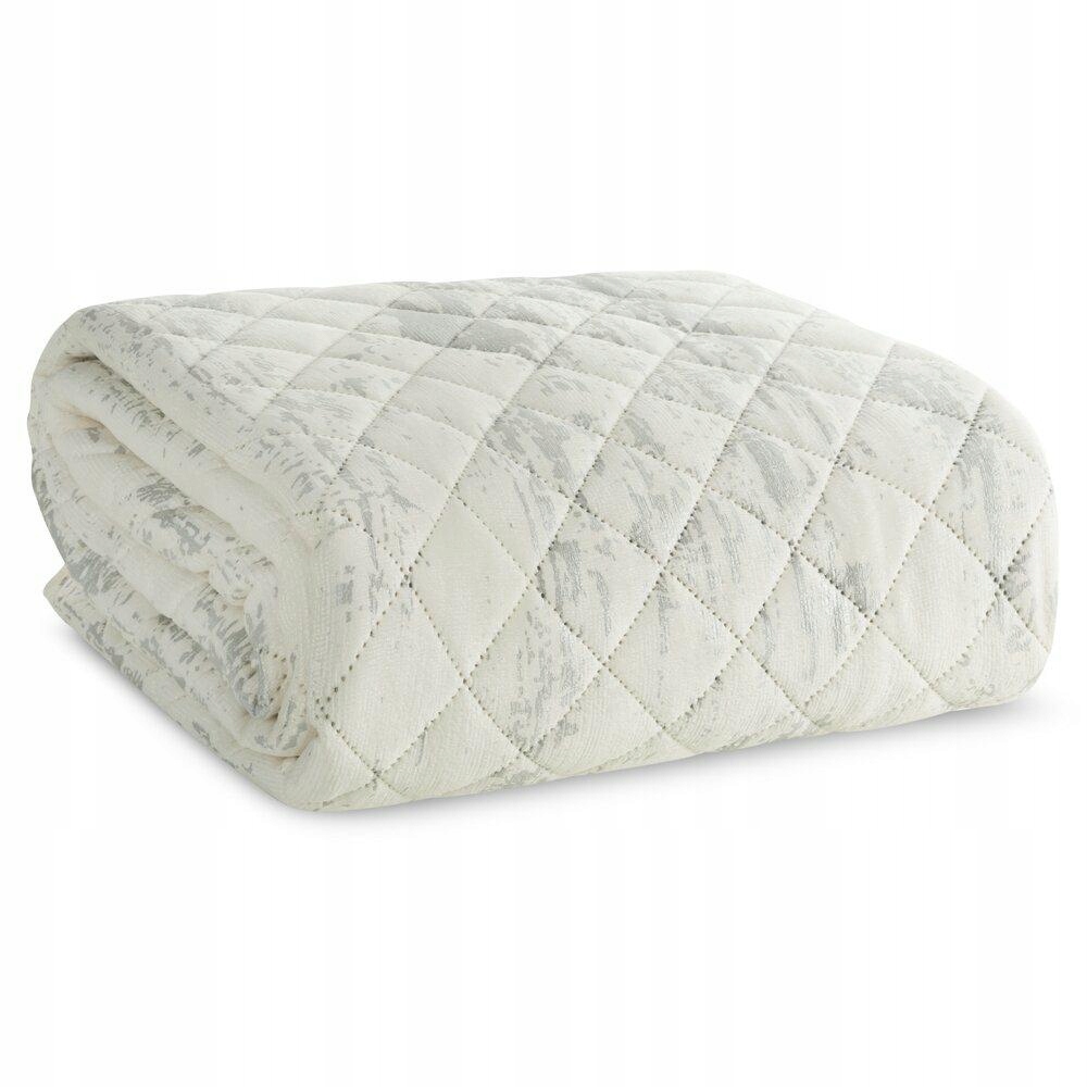 Přehoz 170x210 bílý prošívaný na postel, dekorativní ochranná deka