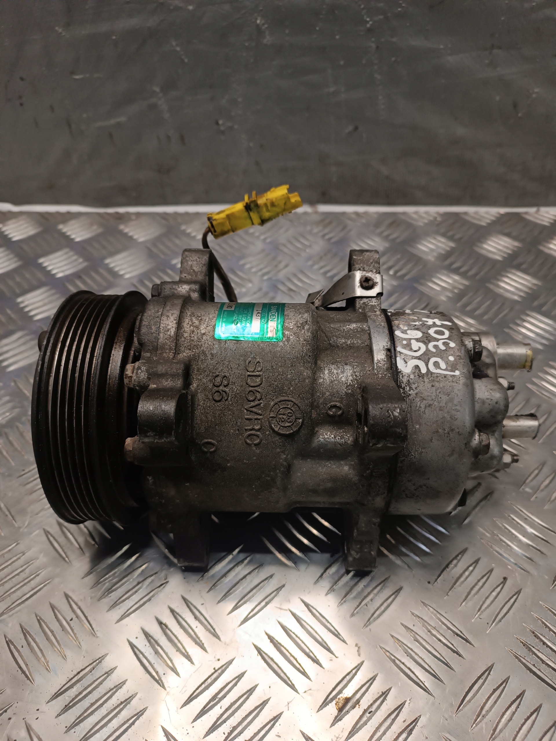 compressor; KKLIMATYZACJI PEUGEOT 307 R134a SD6V12