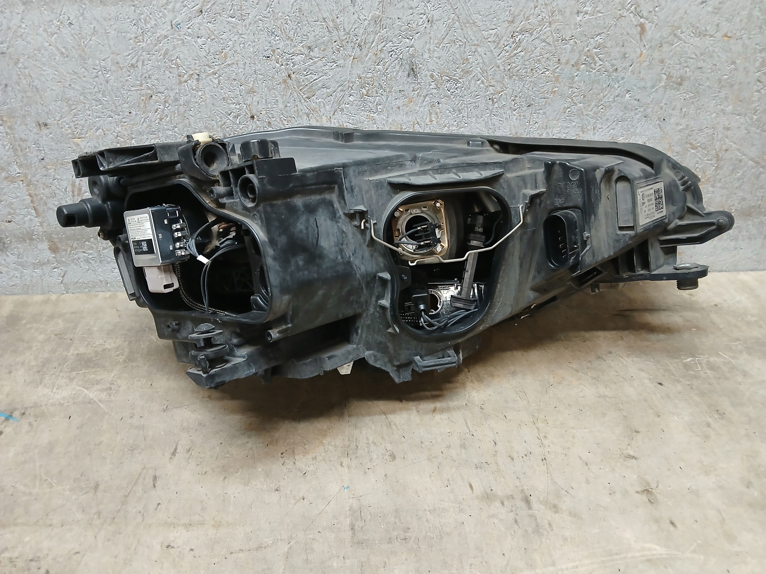 light front left VW SPORTSVAN XENON 517 517941031B