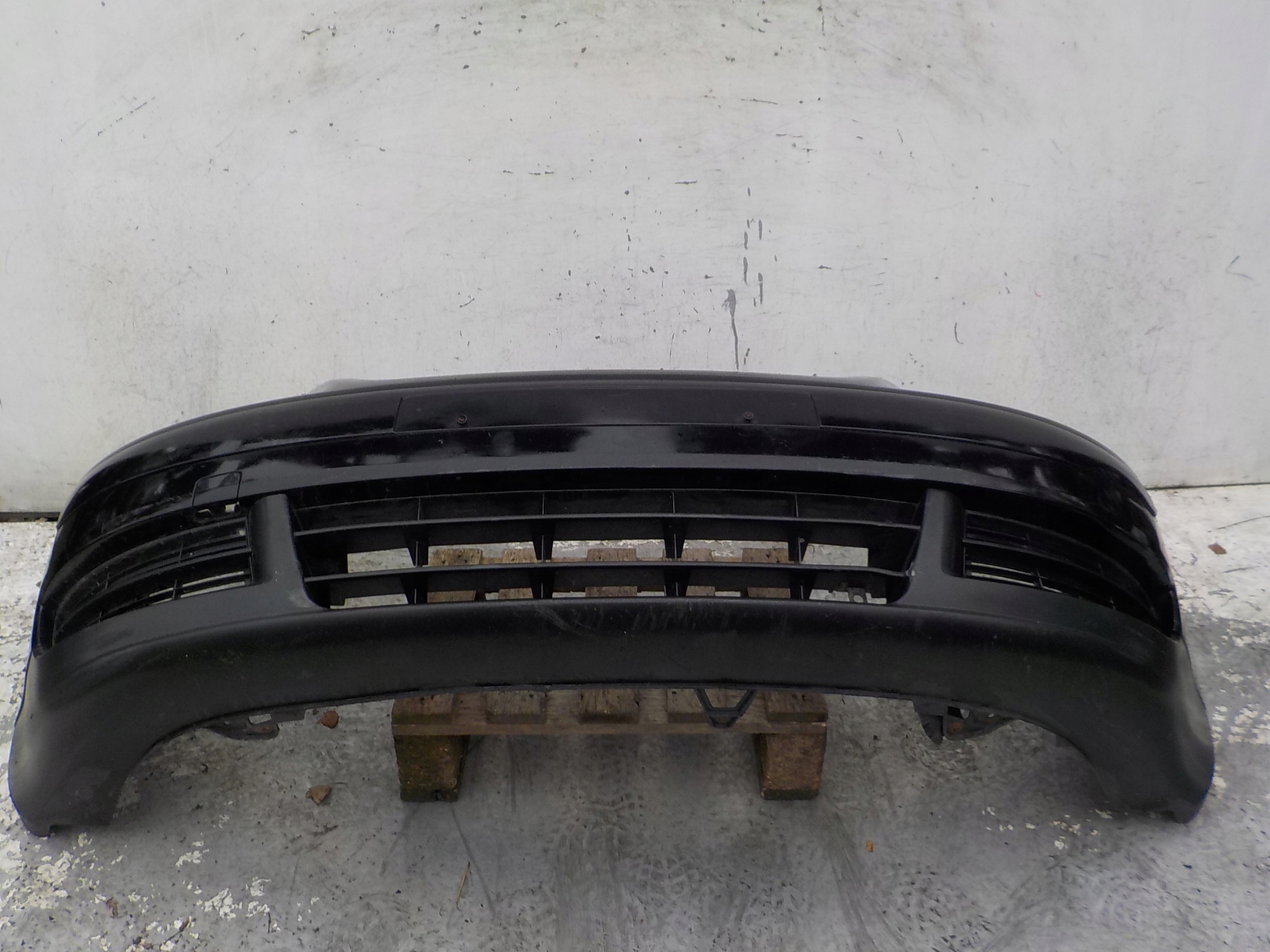 426 VOLKSWAGEN TOURAN and bumper front front