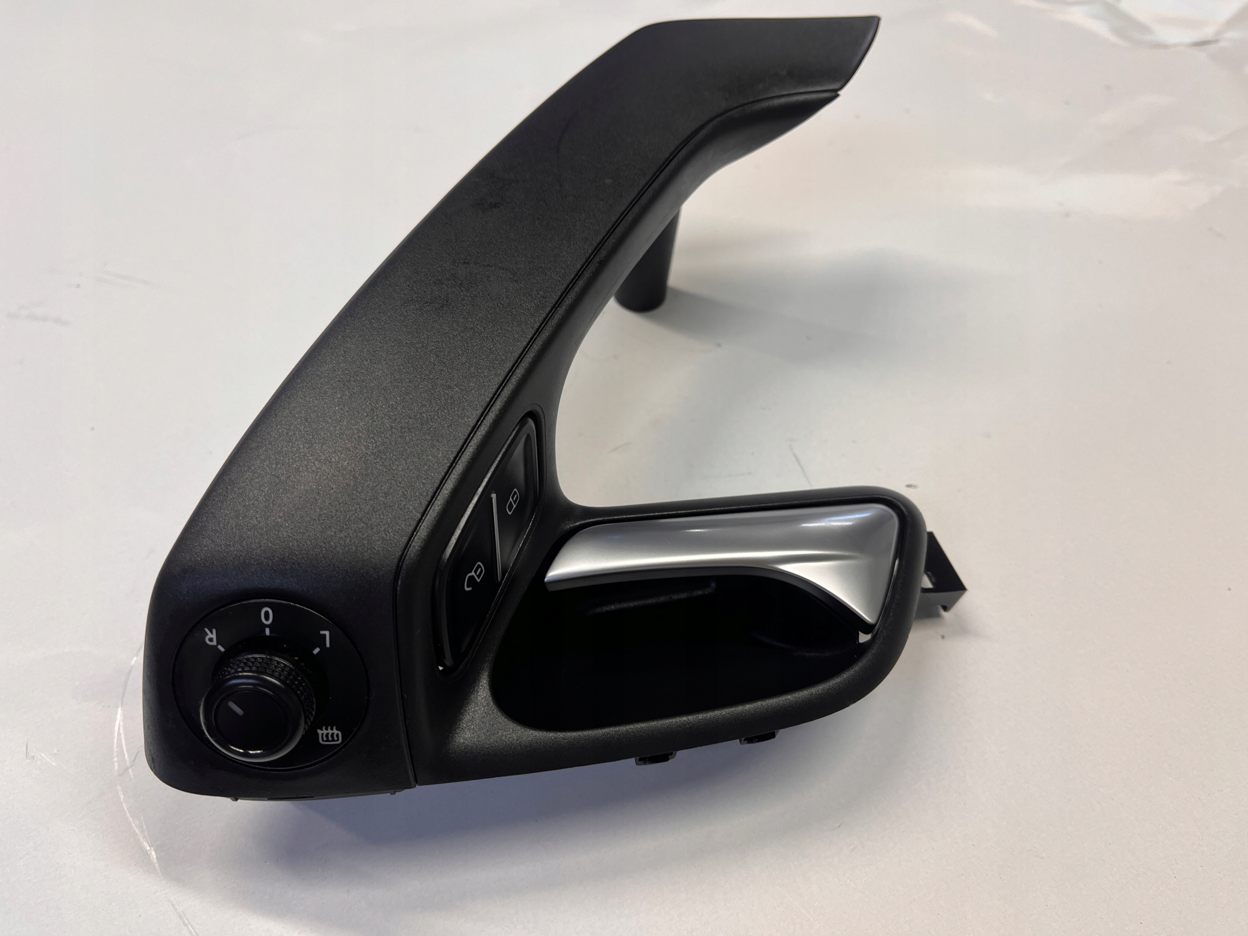VW POLO 6R handle inner left front 6R0867179J